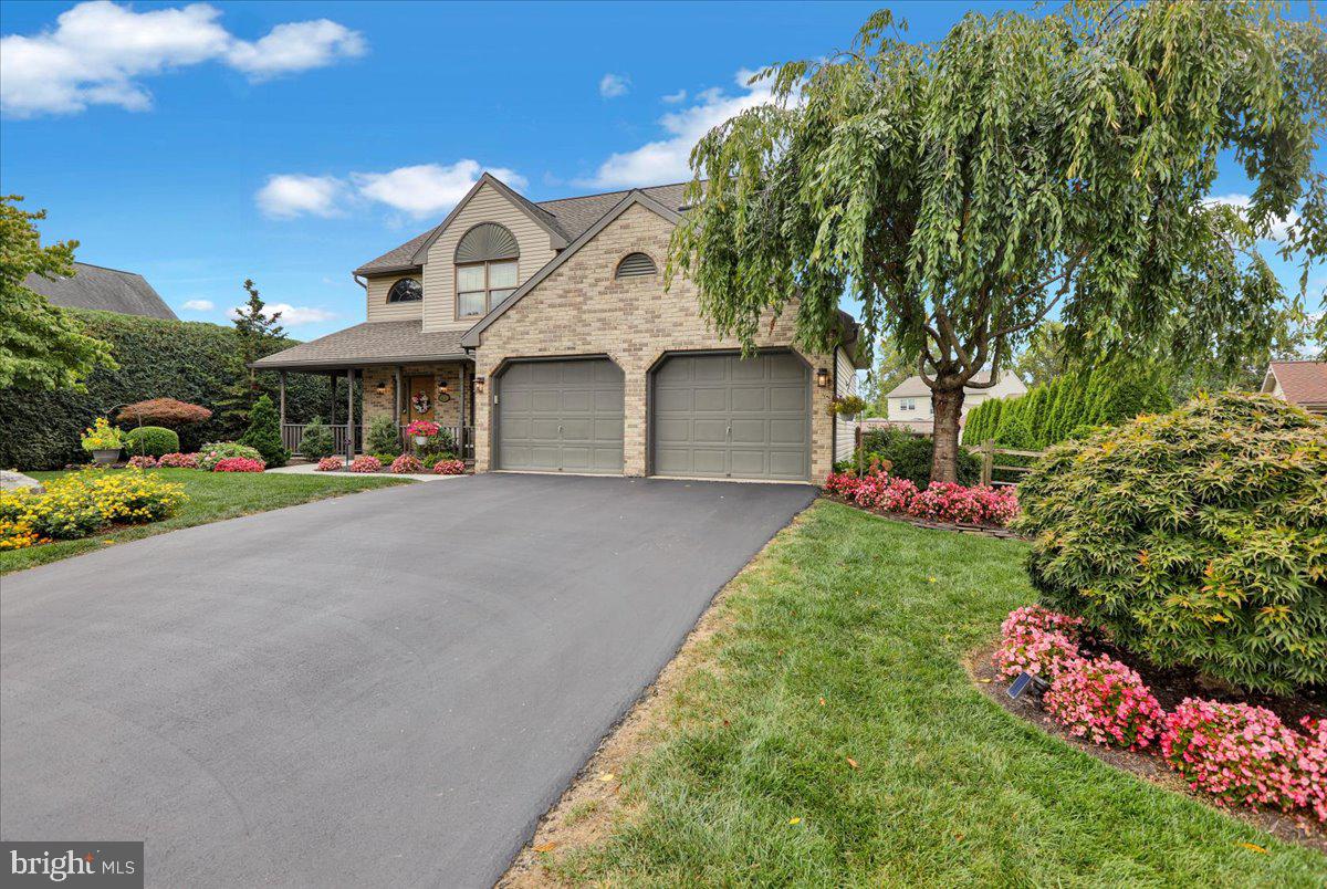 WHITFORD HILL - Residential