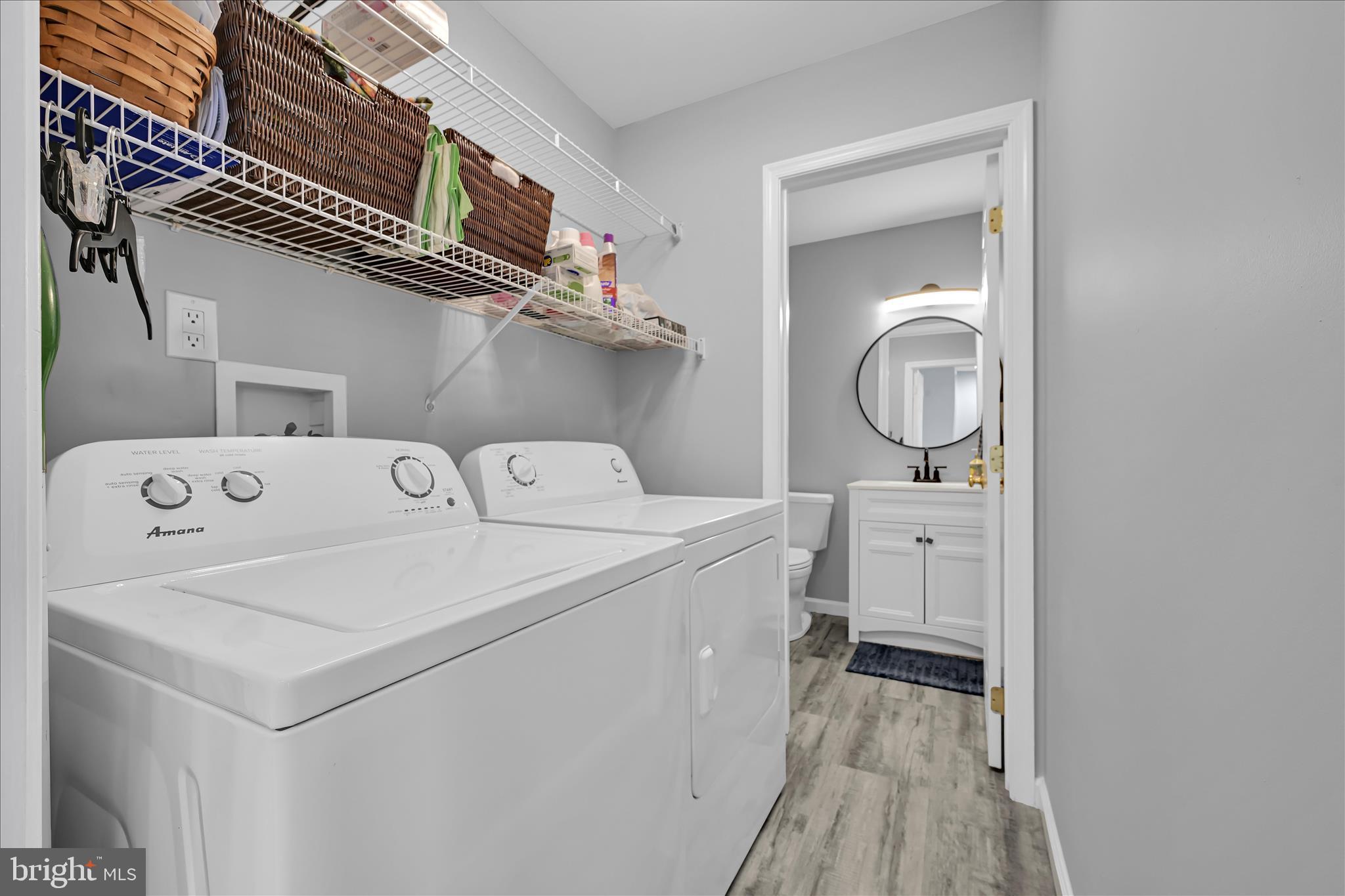 OAK HILLS - Residential