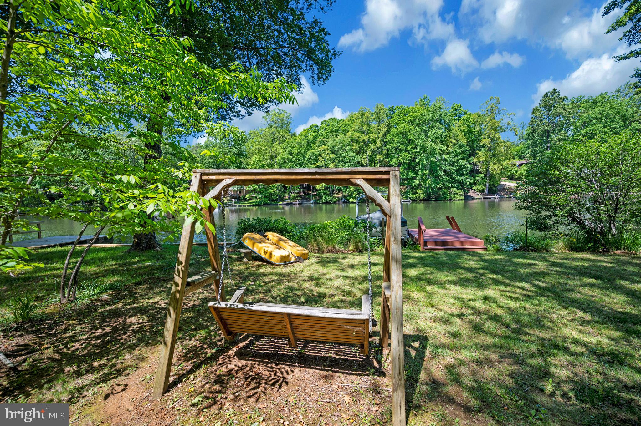 LAKE OF THE WOODS - Residential