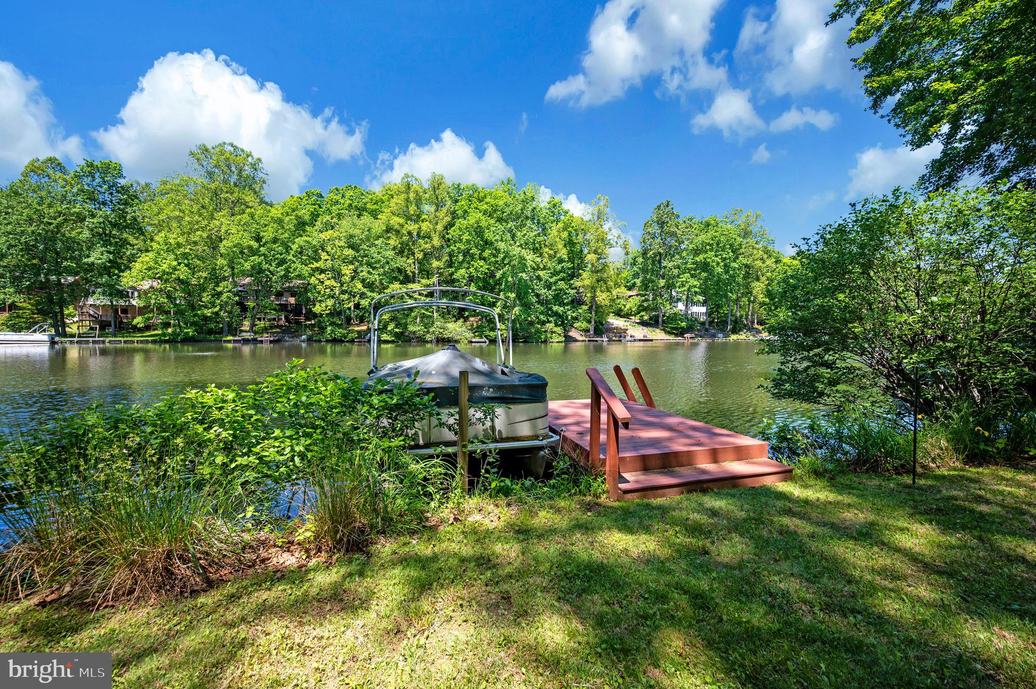 LAKE OF THE WOODS - Residential