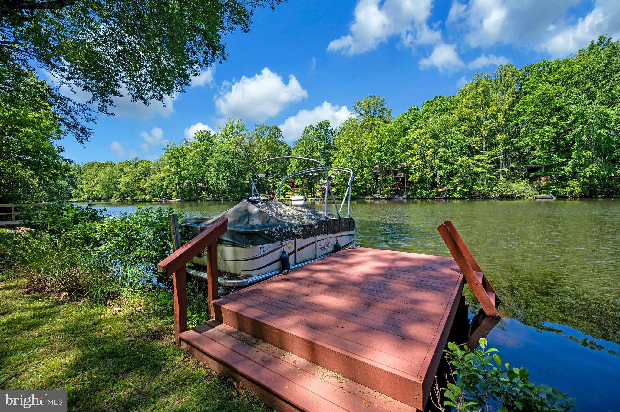LAKE OF THE WOODS - Residential