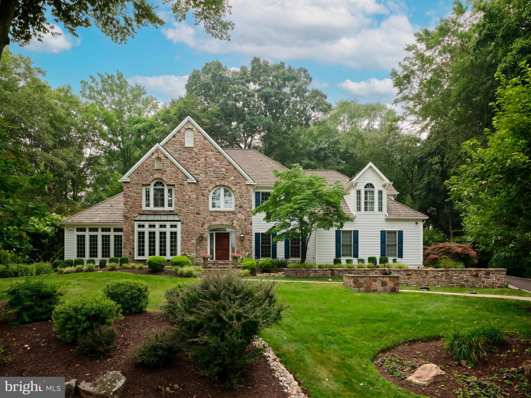 TIMBER KNOLL - Residential