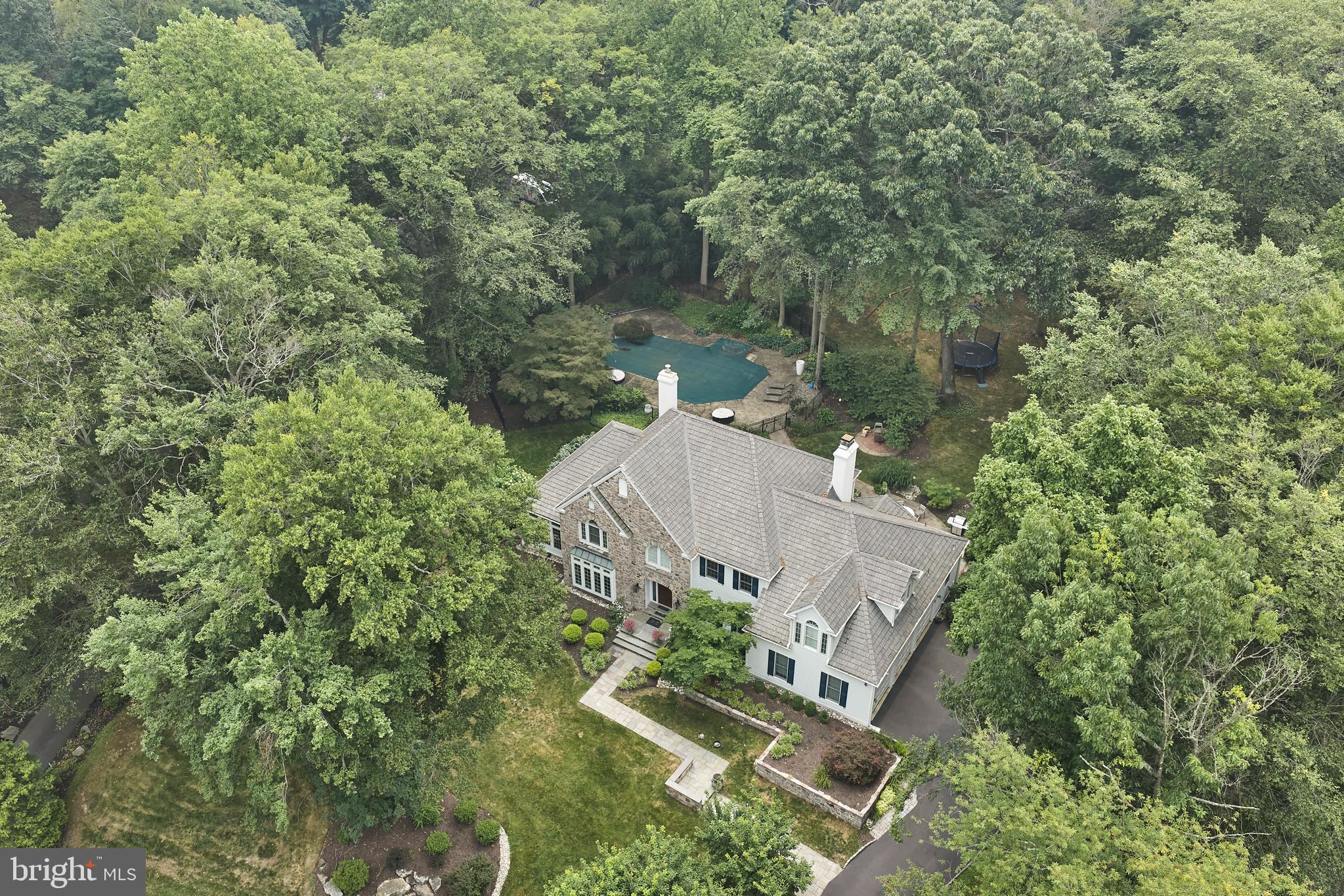 TIMBER KNOLL - Residential