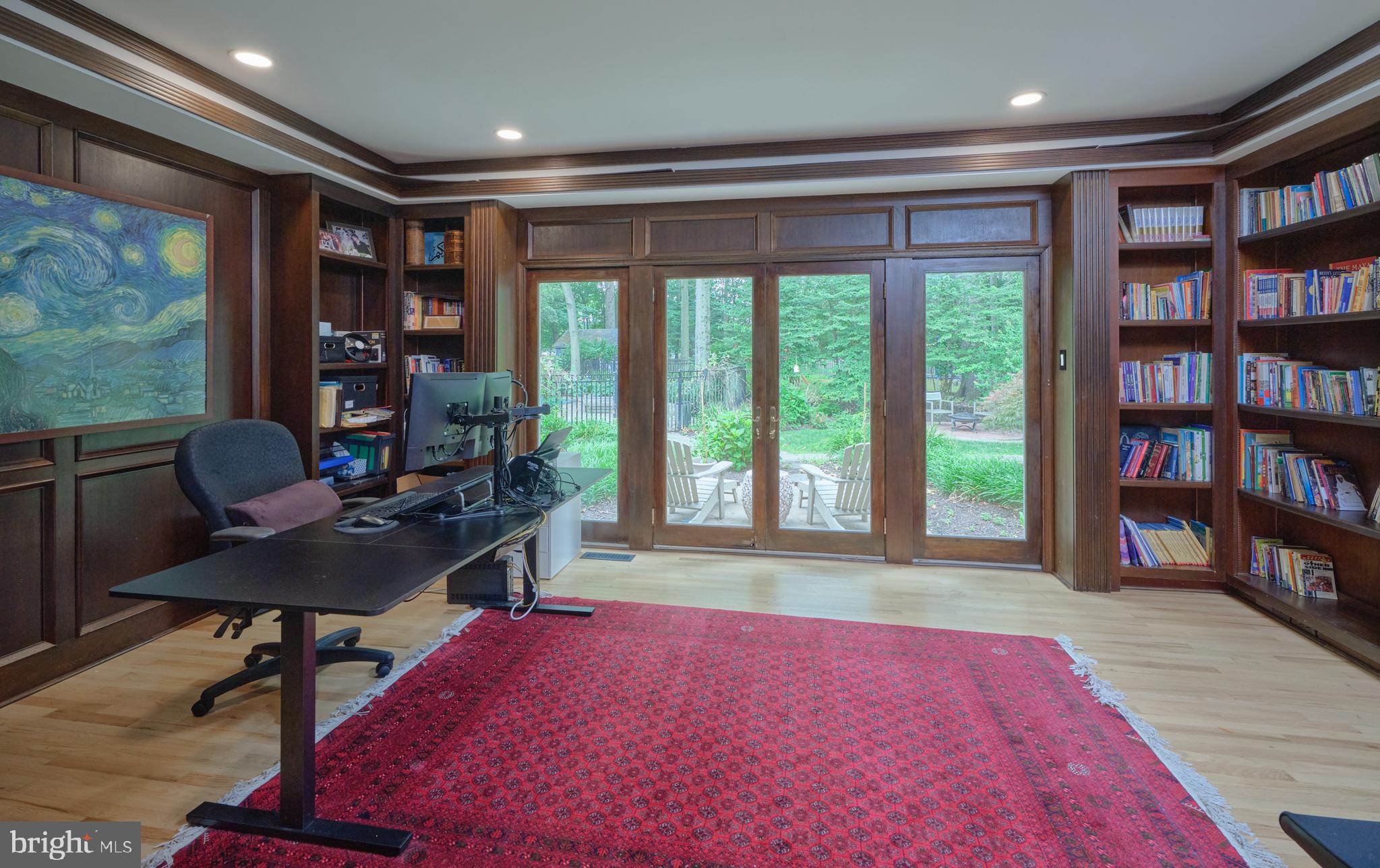 TIMBER KNOLL - Residential