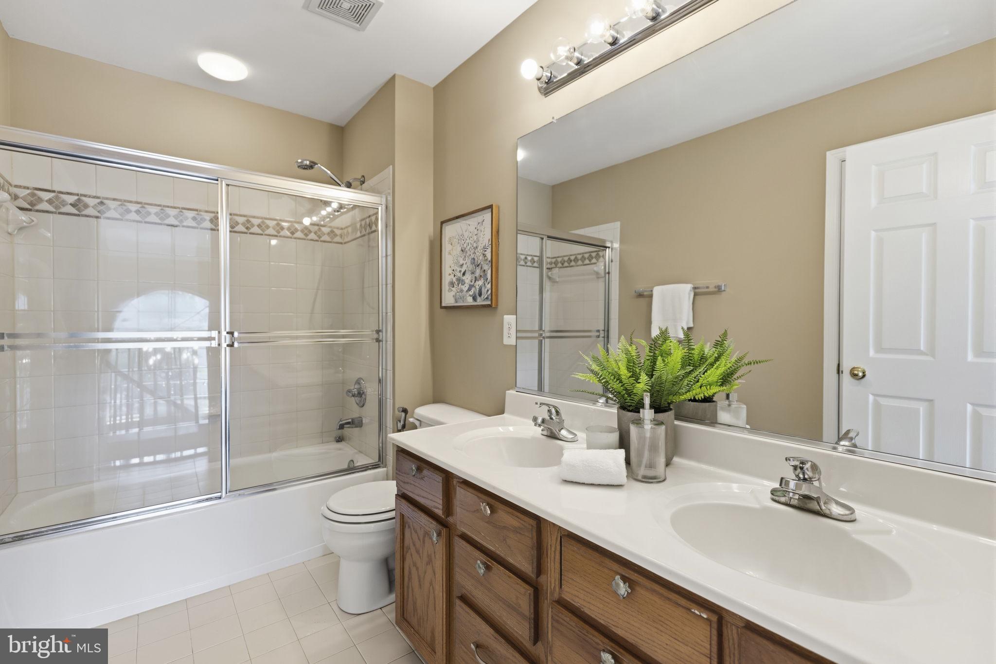 FORGE LANDING - Residential