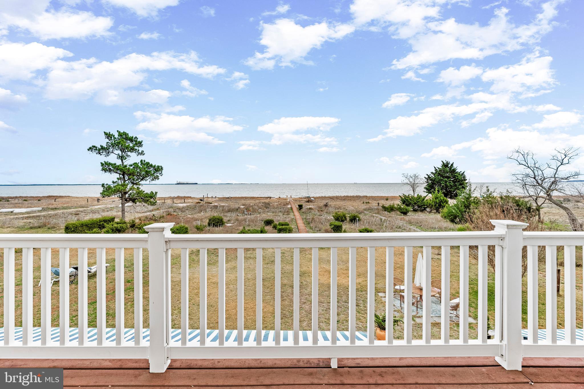 COVE POINT - Residential