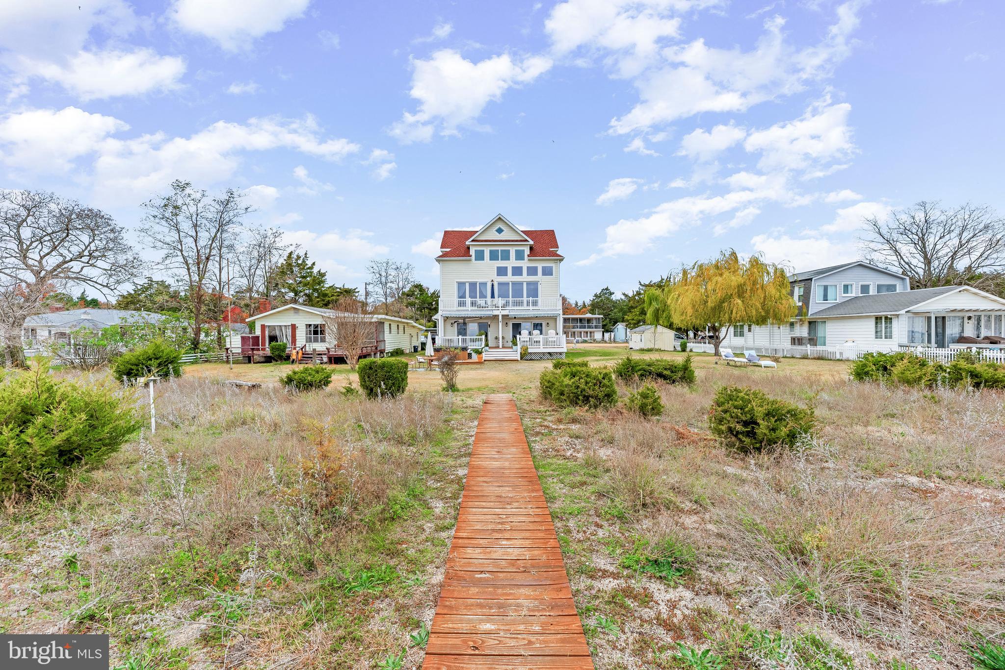 COVE POINT - Residential