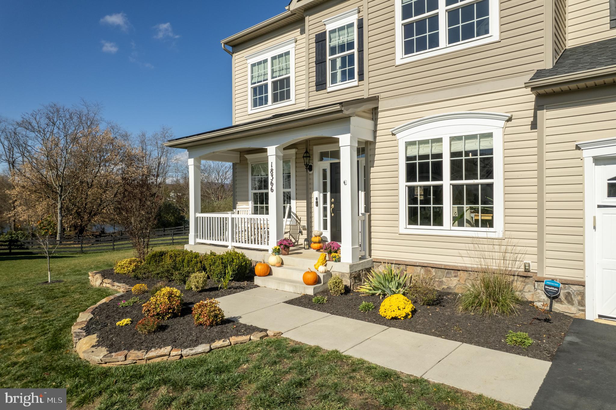 THE BLUFFS AT SLEETER LAKE - Residential