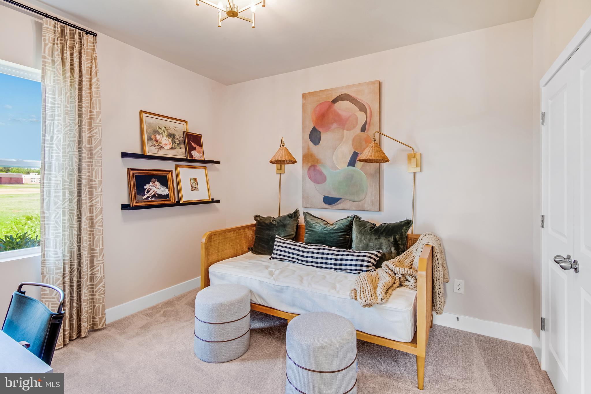 ST. CHARLES - Residential