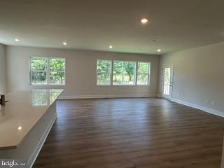 ST. CHARLES - Residential