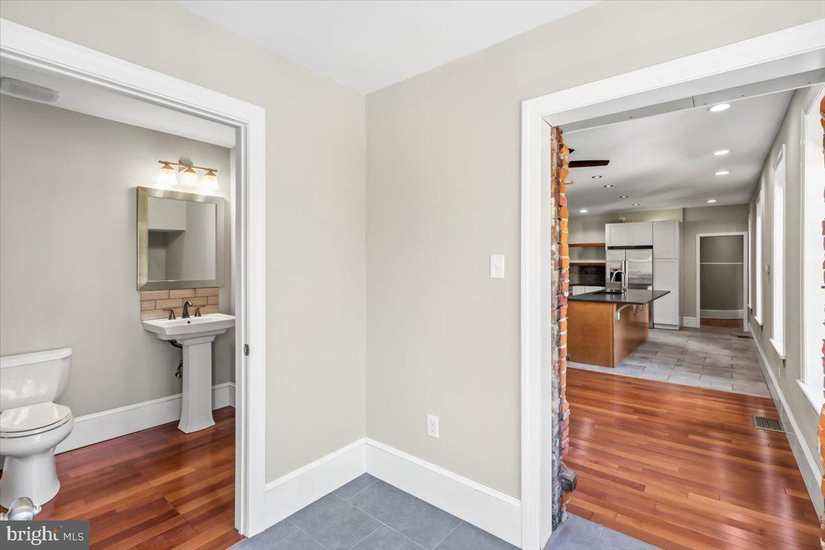 MANAYUNK - Residential