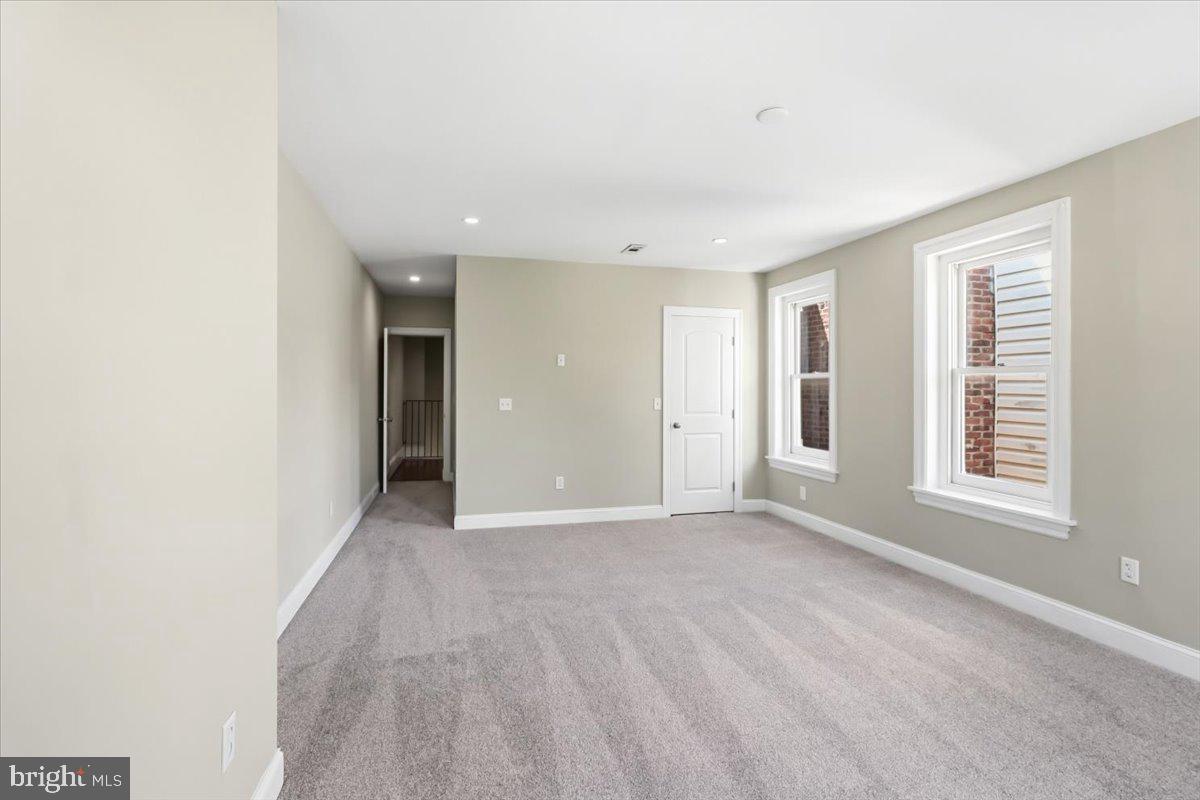MANAYUNK - Residential