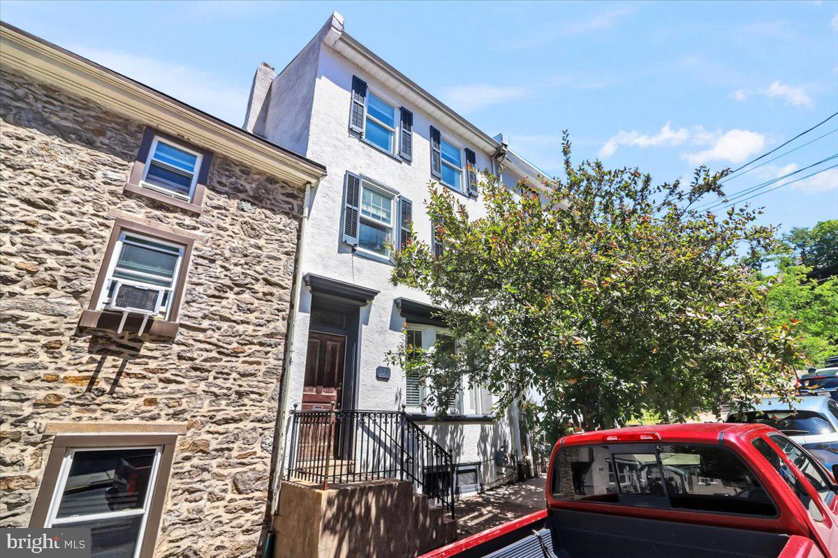 MANAYUNK - Residential