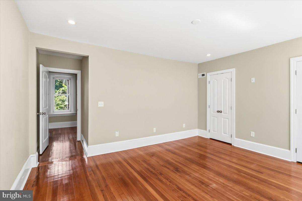 MANAYUNK - Residential