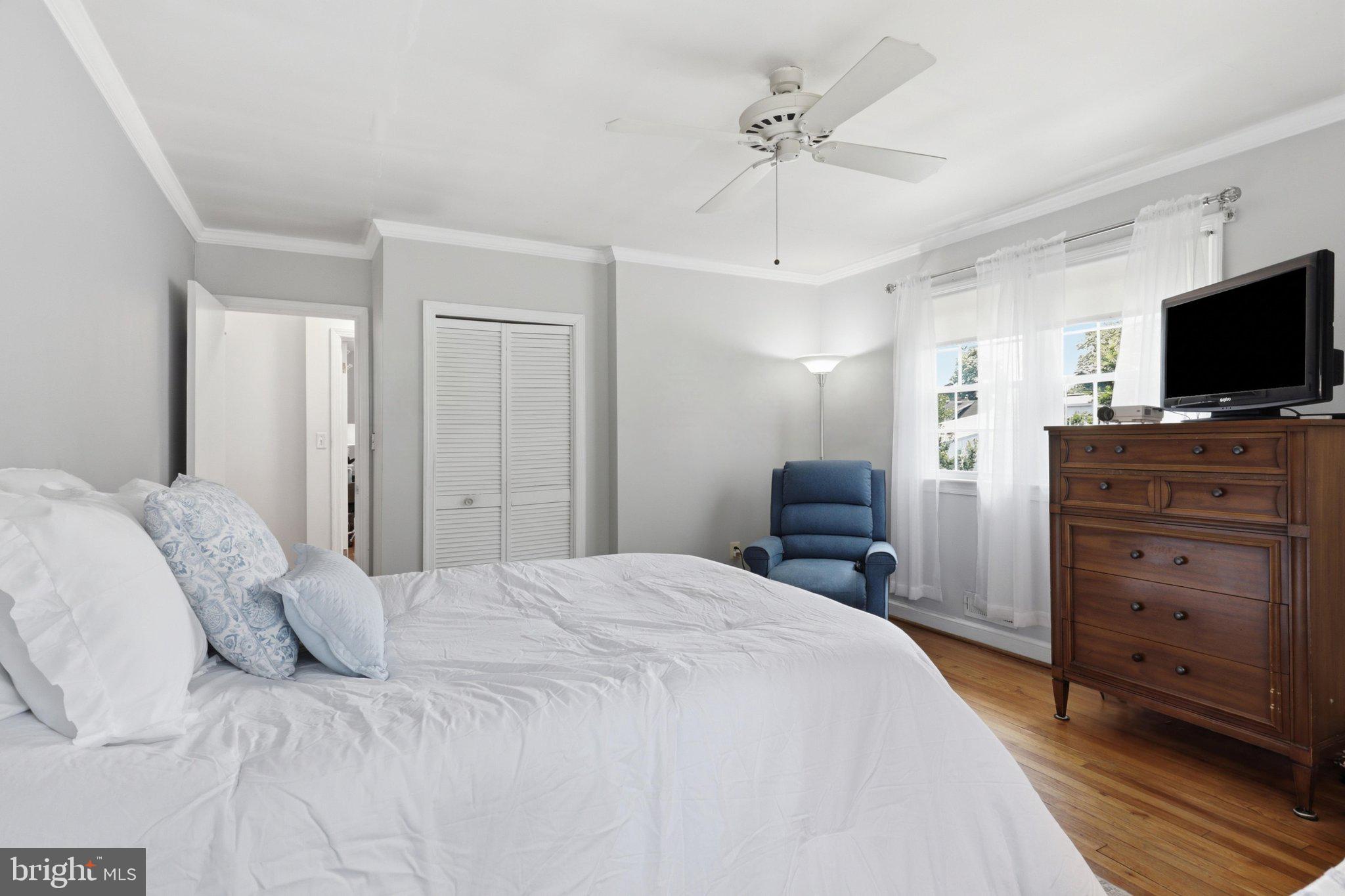 JOHNSONS HILL - Residential