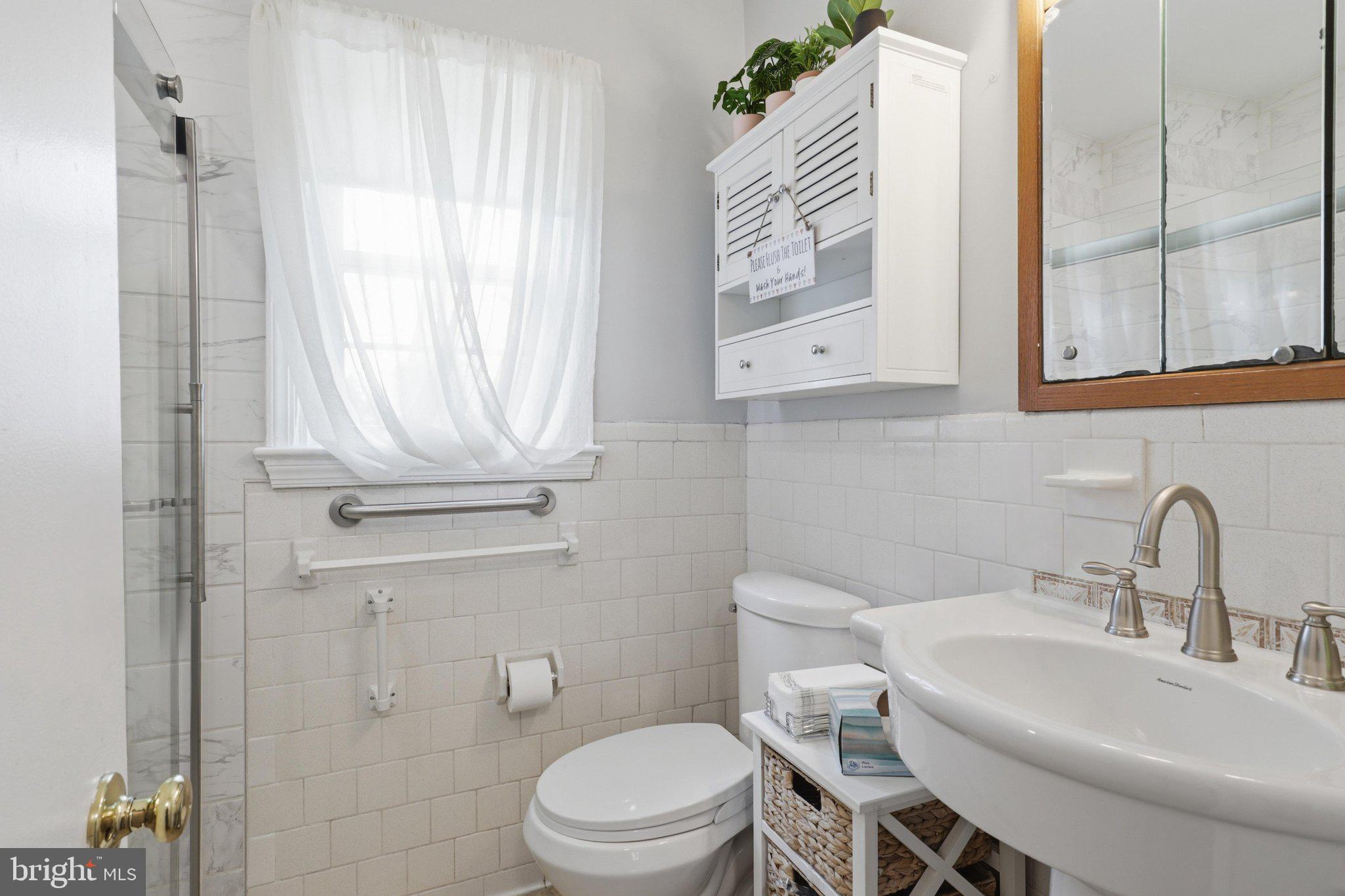 JOHNSONS HILL - Residential
