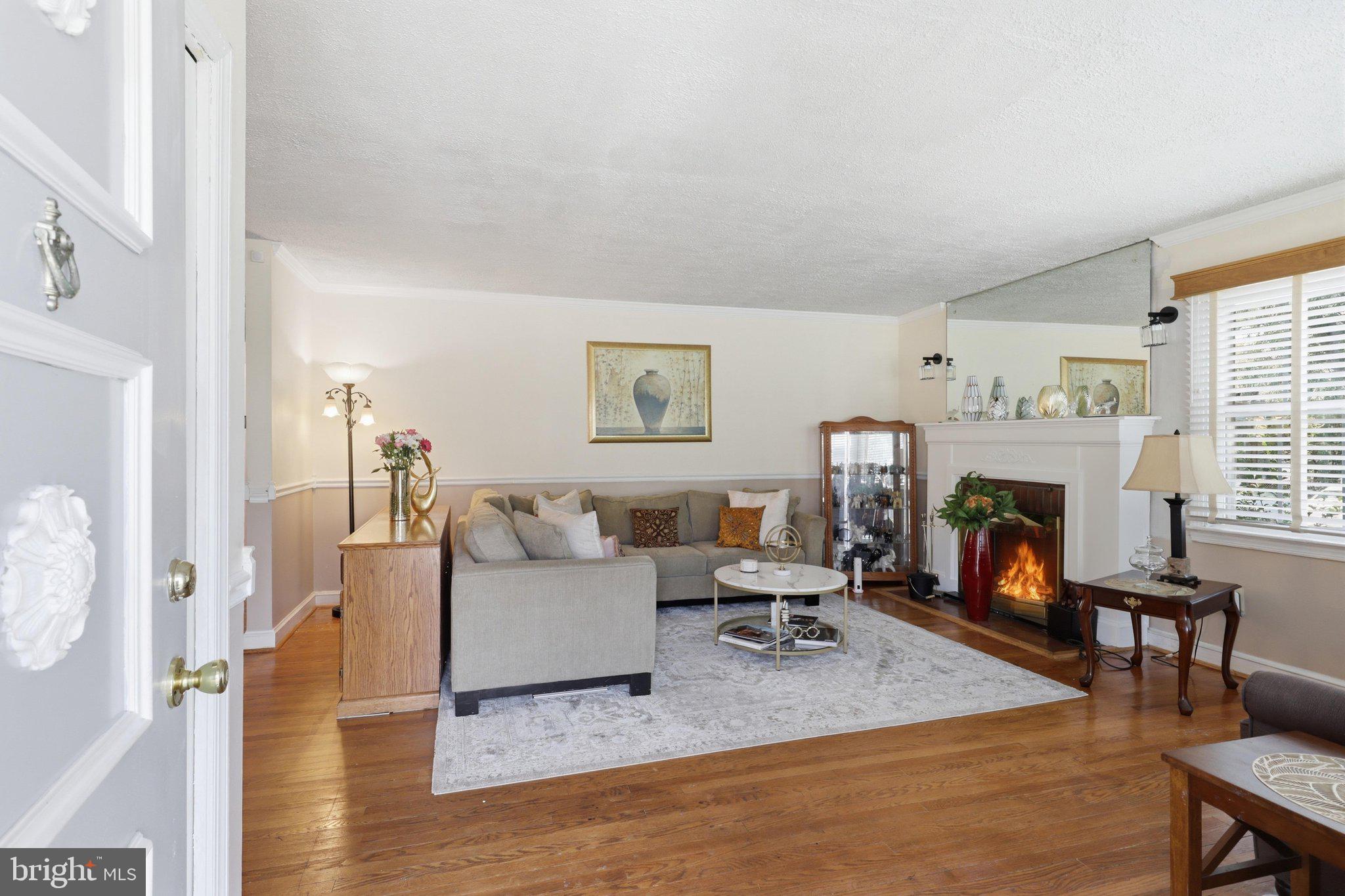 JOHNSONS HILL - Residential