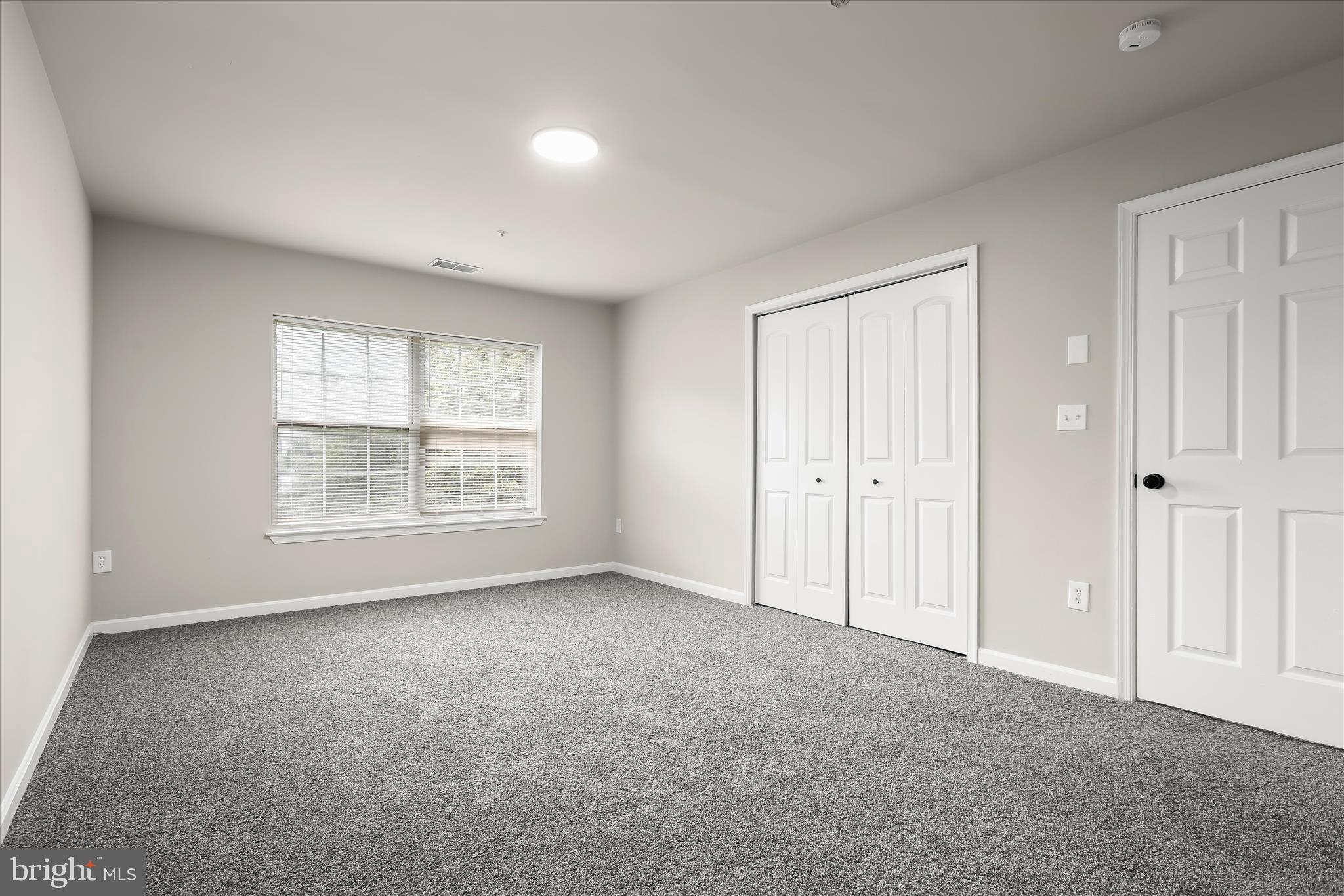 OAK LEAF VILLAS - Residential