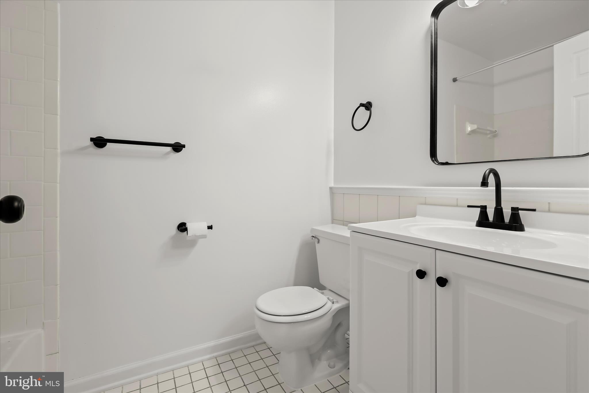 OAK LEAF VILLAS - Residential