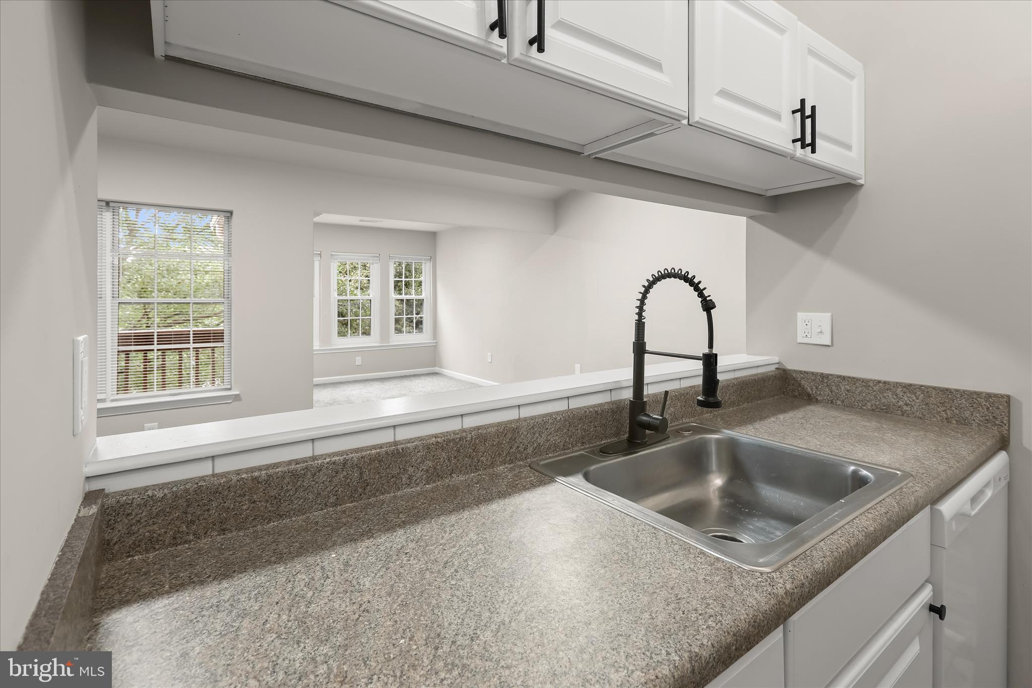 OAK LEAF VILLAS - Residential