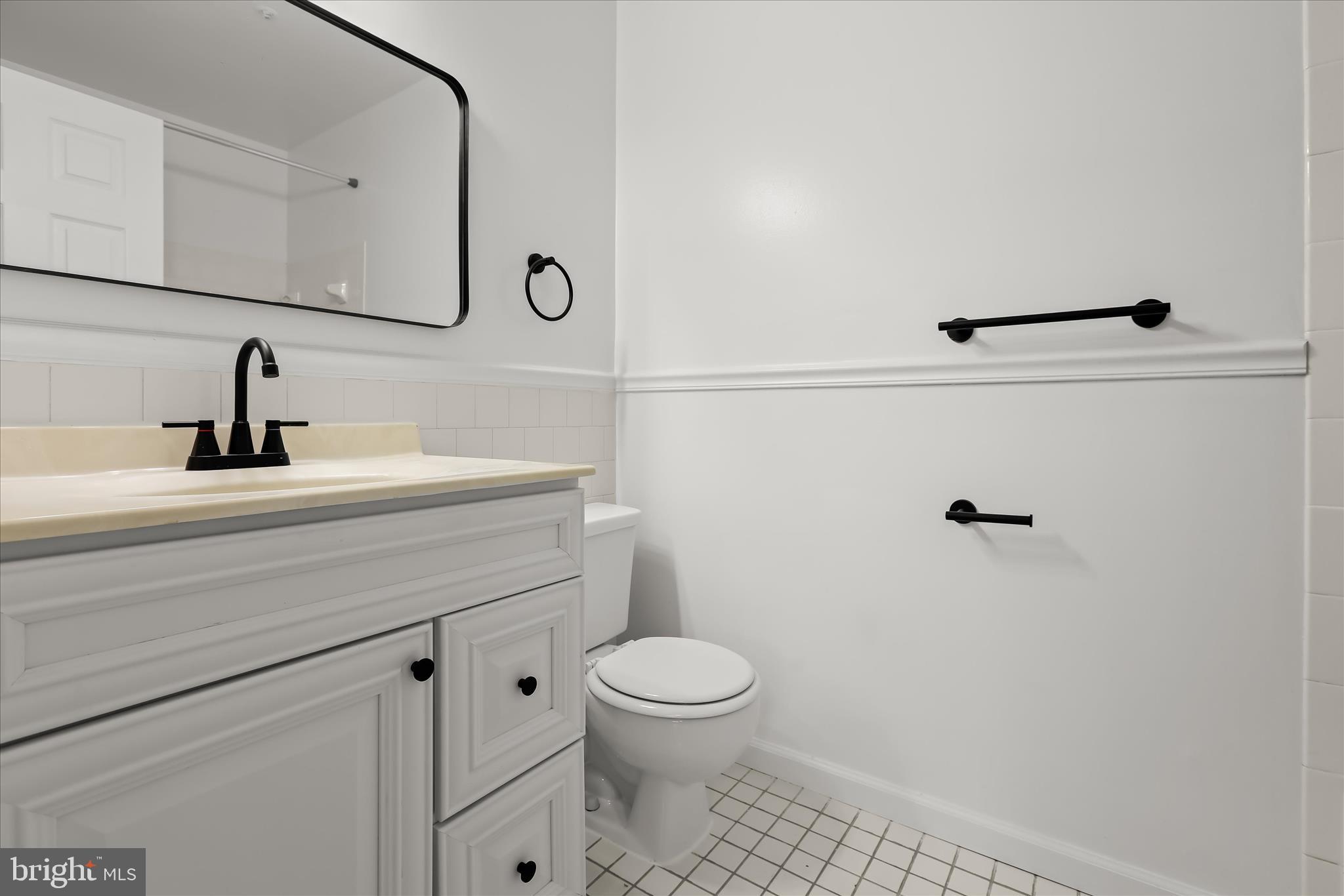 OAK LEAF VILLAS - Residential