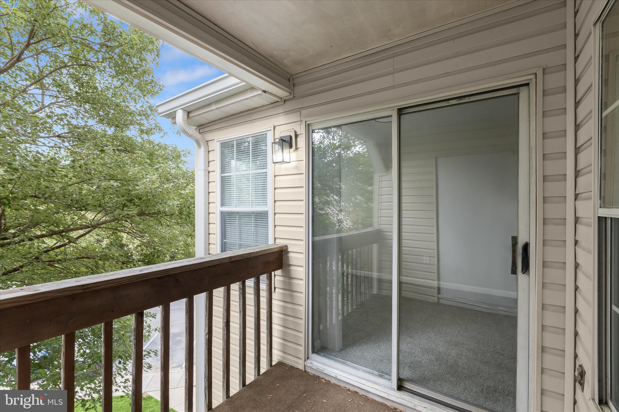 OAK LEAF VILLAS - Residential