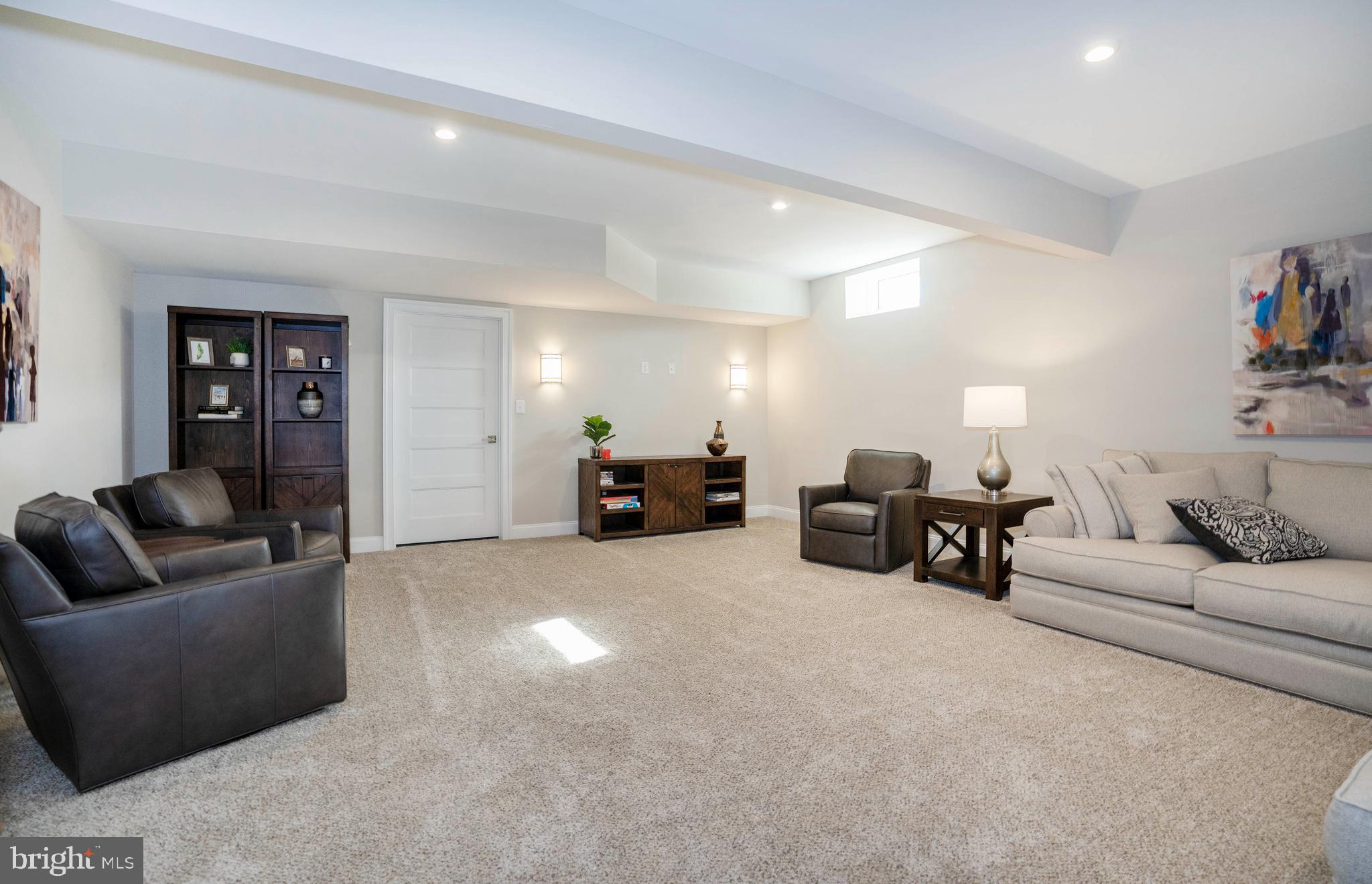 HIGHLANDS AT BACK CREEK - Residential