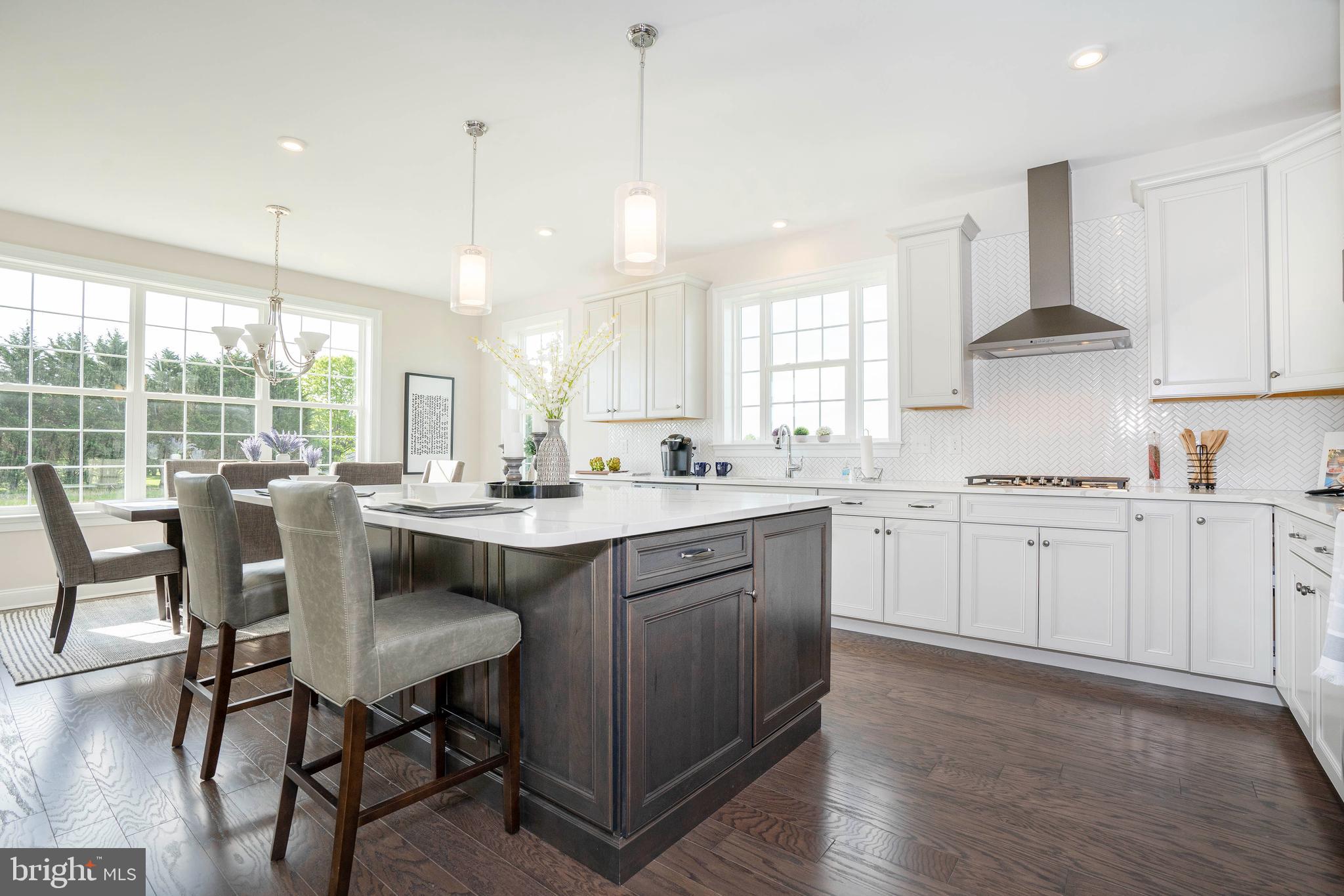 HIGHLANDS AT BACK CREEK - Residential