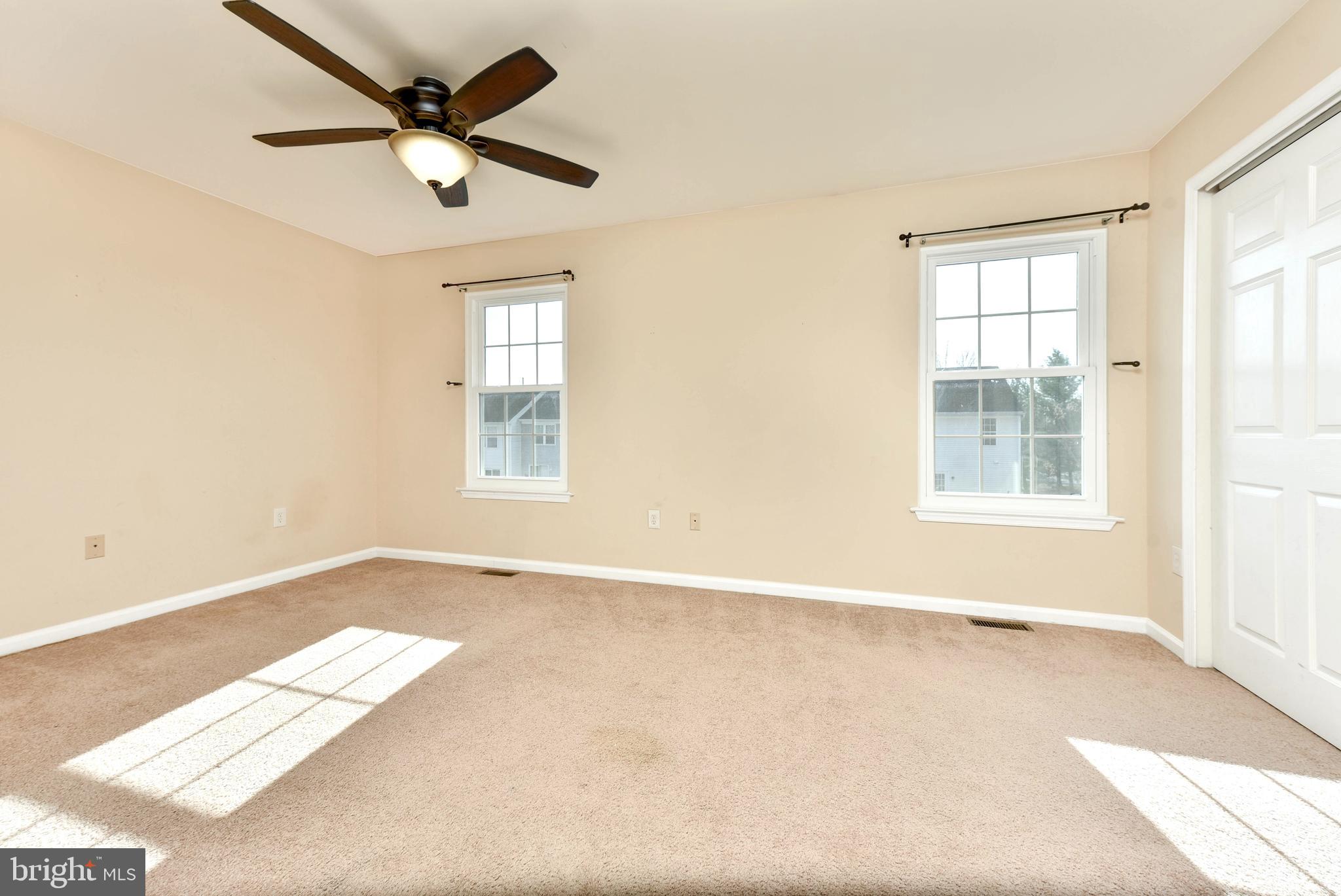 EXETER - Residential Lease