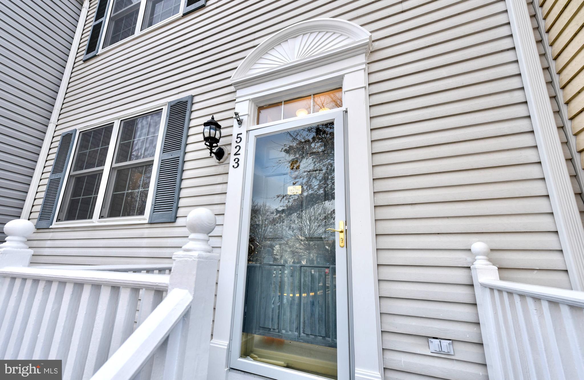 EXETER - Residential Lease