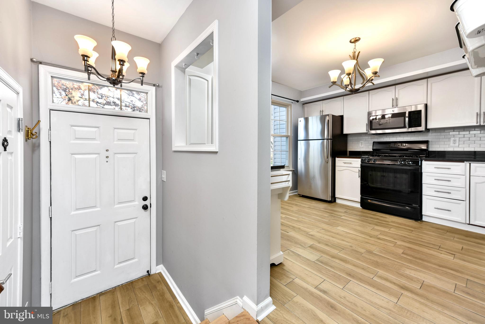 EXETER - Residential Lease