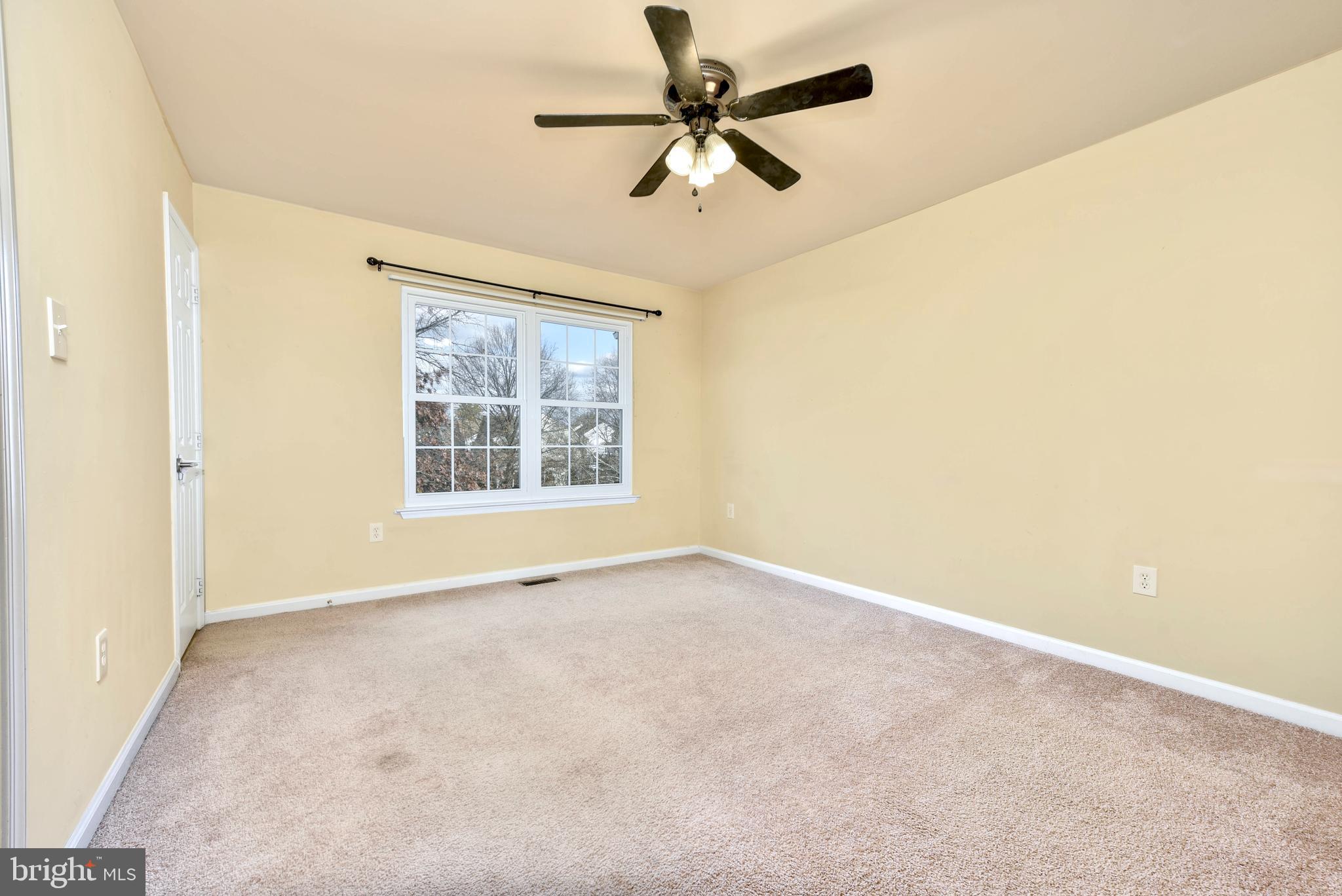 EXETER - Residential Lease