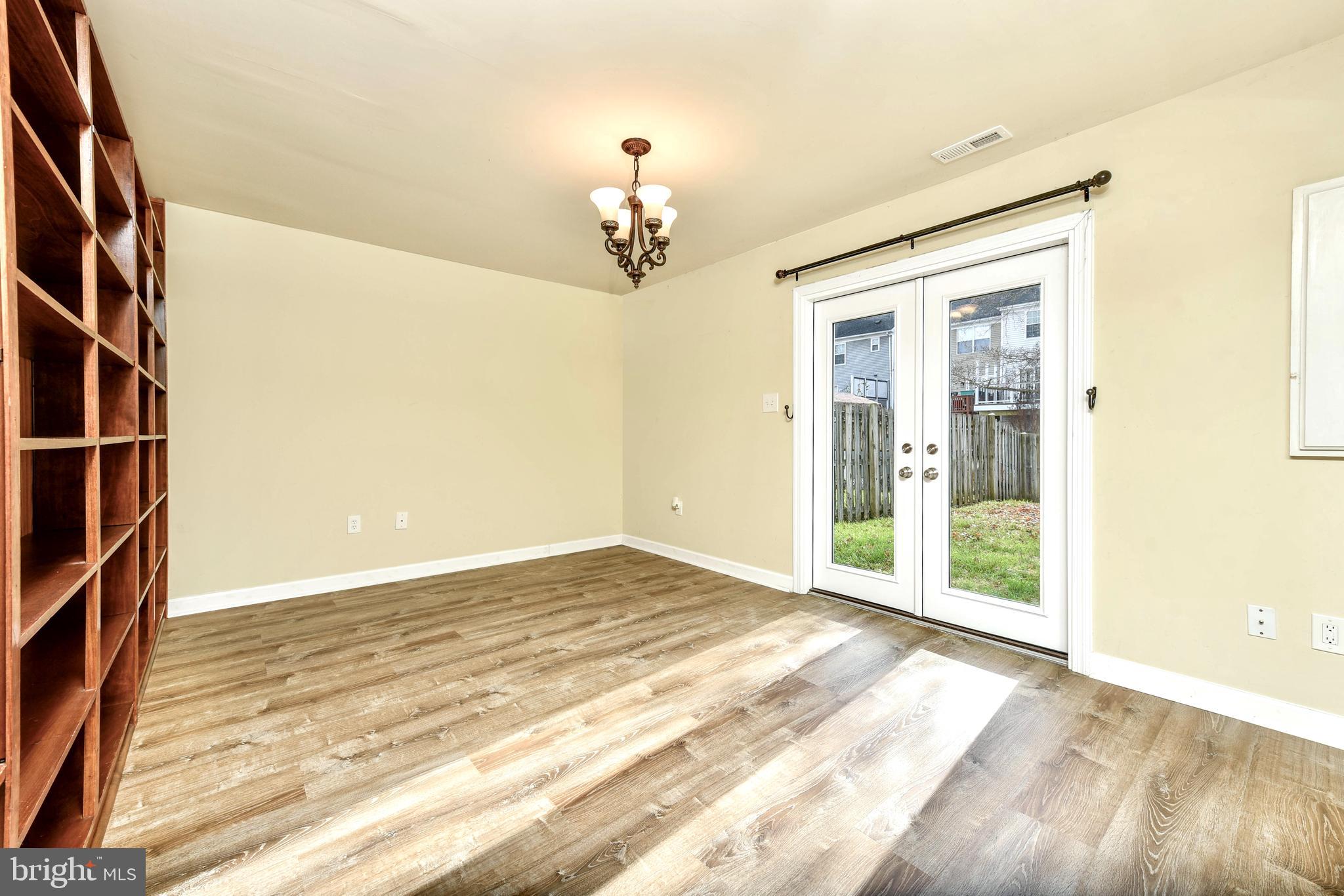 EXETER - Residential Lease