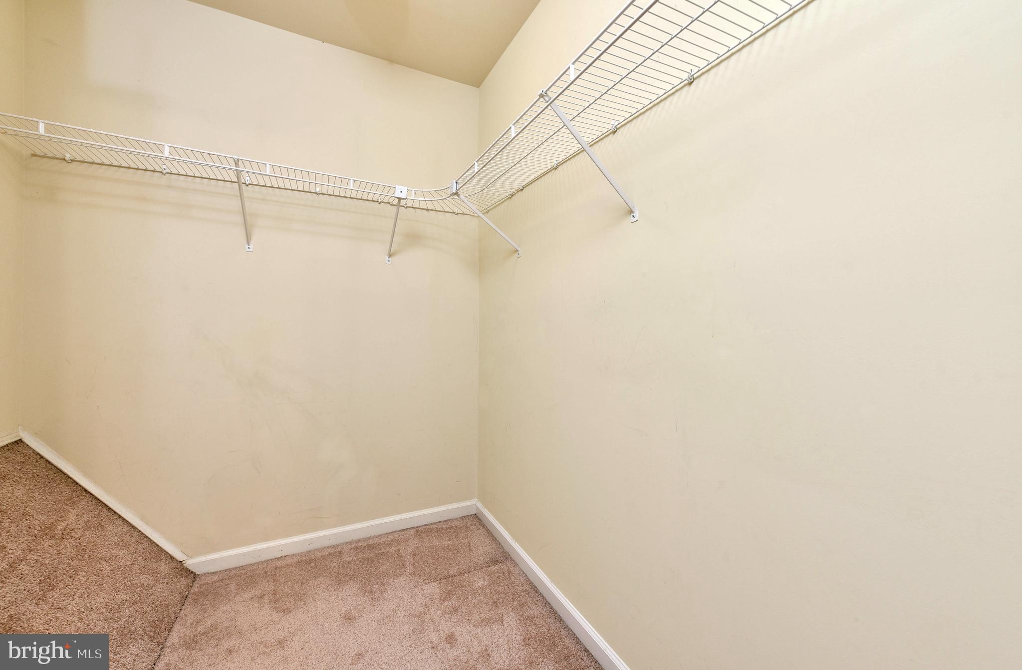 EXETER - Residential Lease
