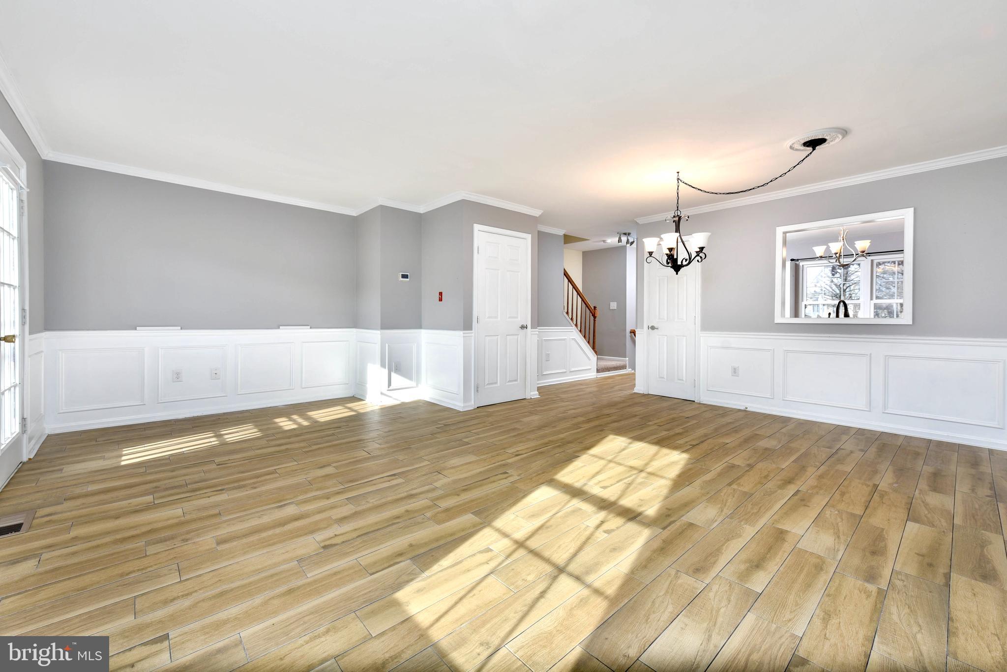 EXETER - Residential Lease