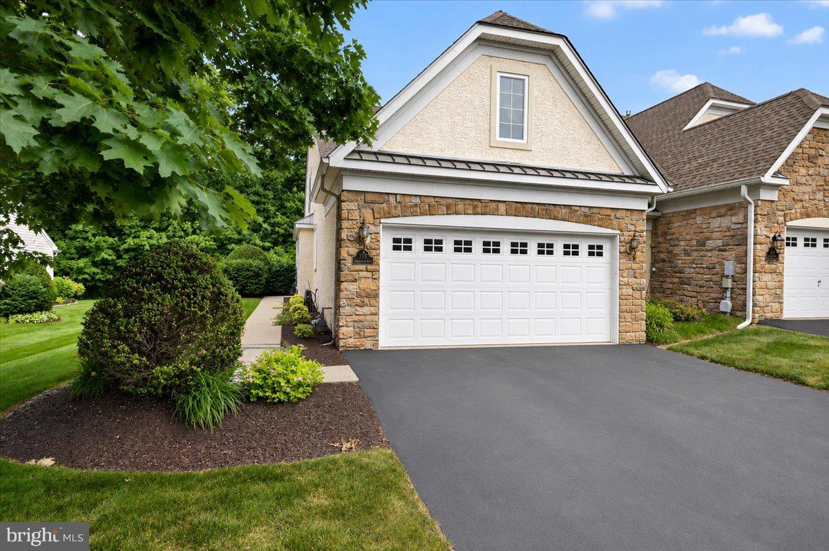 HARRINGTON VILLAGE - Residential