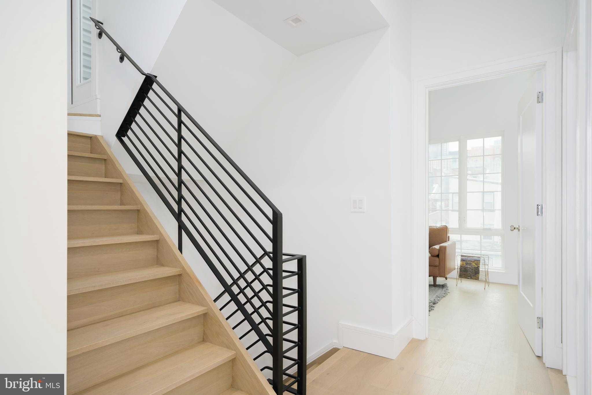 WASHINGTON SQ WEST - Residential