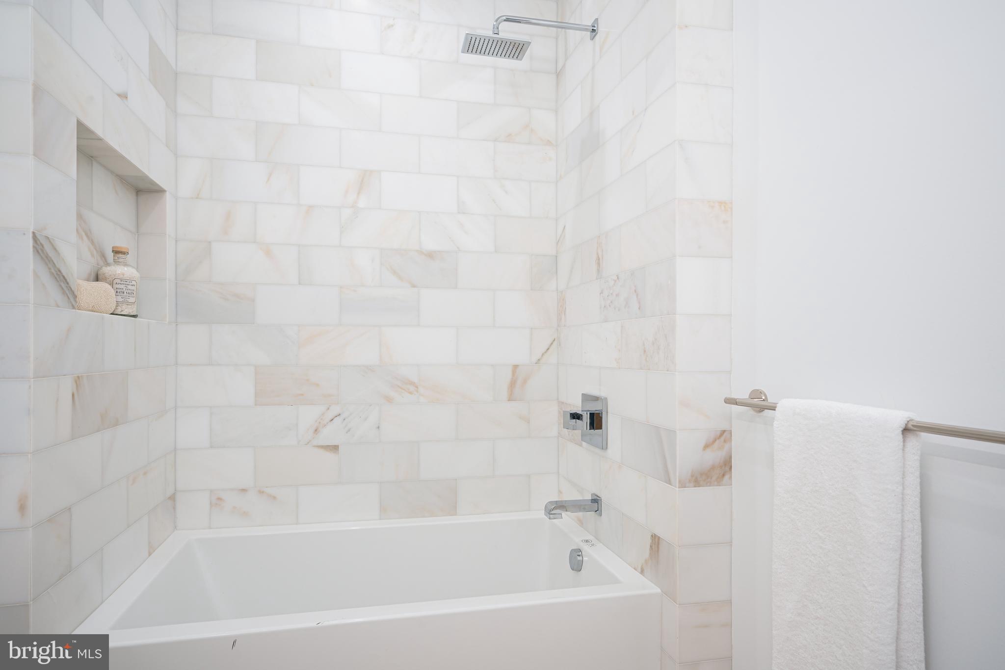WASHINGTON SQ WEST - Residential