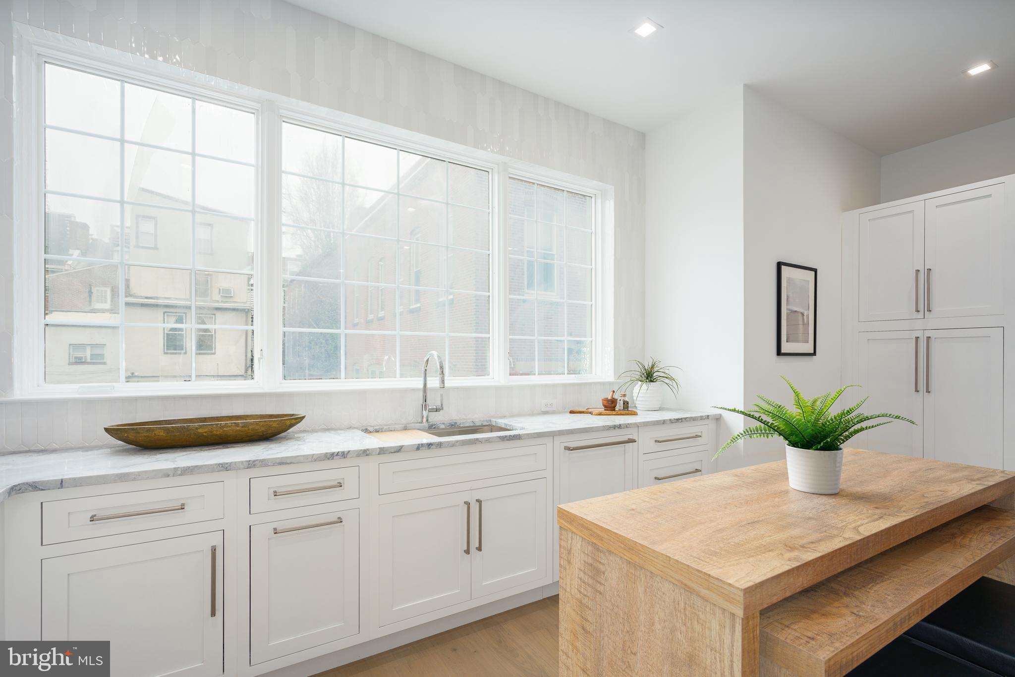 WASHINGTON SQ WEST - Residential