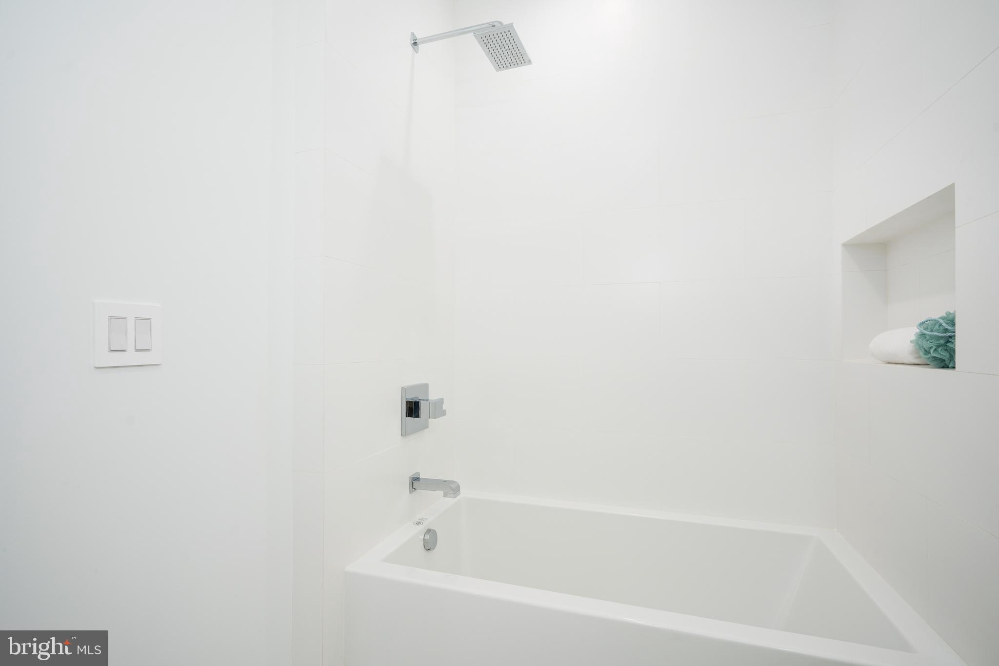 WASHINGTON SQ WEST - Residential