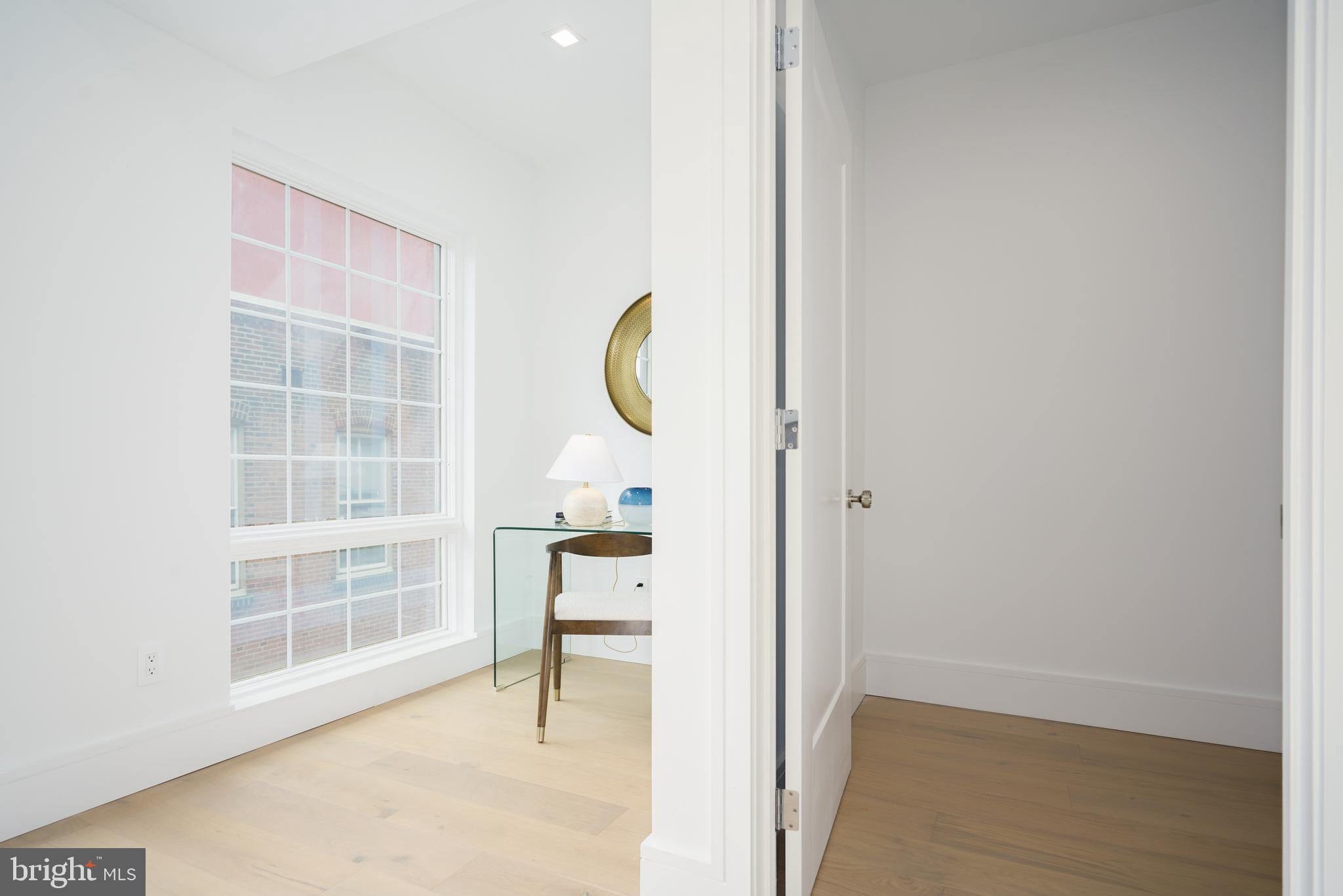 WASHINGTON SQ WEST - Residential