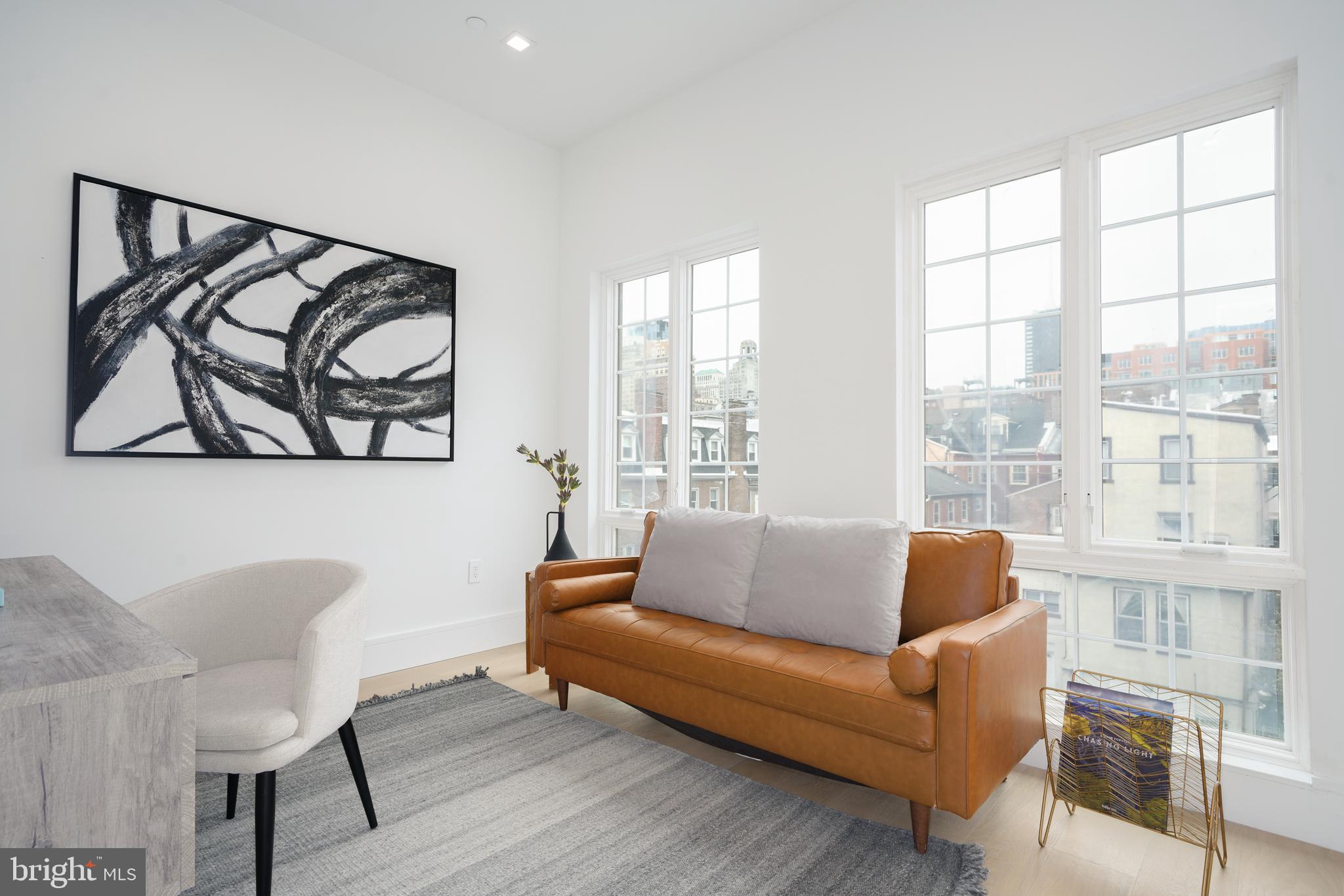 WASHINGTON SQ WEST - Residential