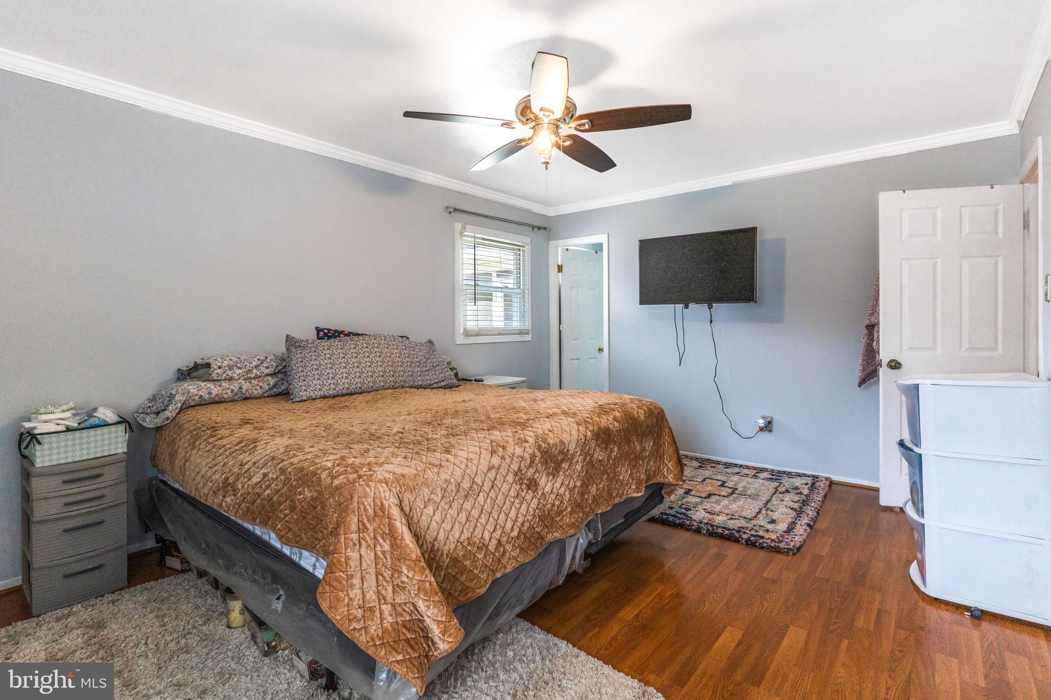 YORKTOWN - Residential