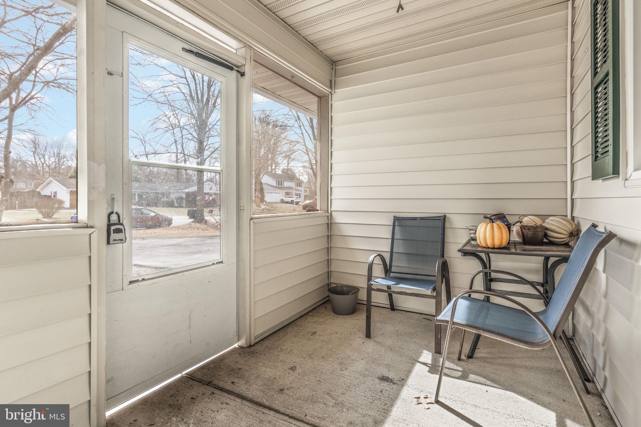 YORKTOWN - Residential