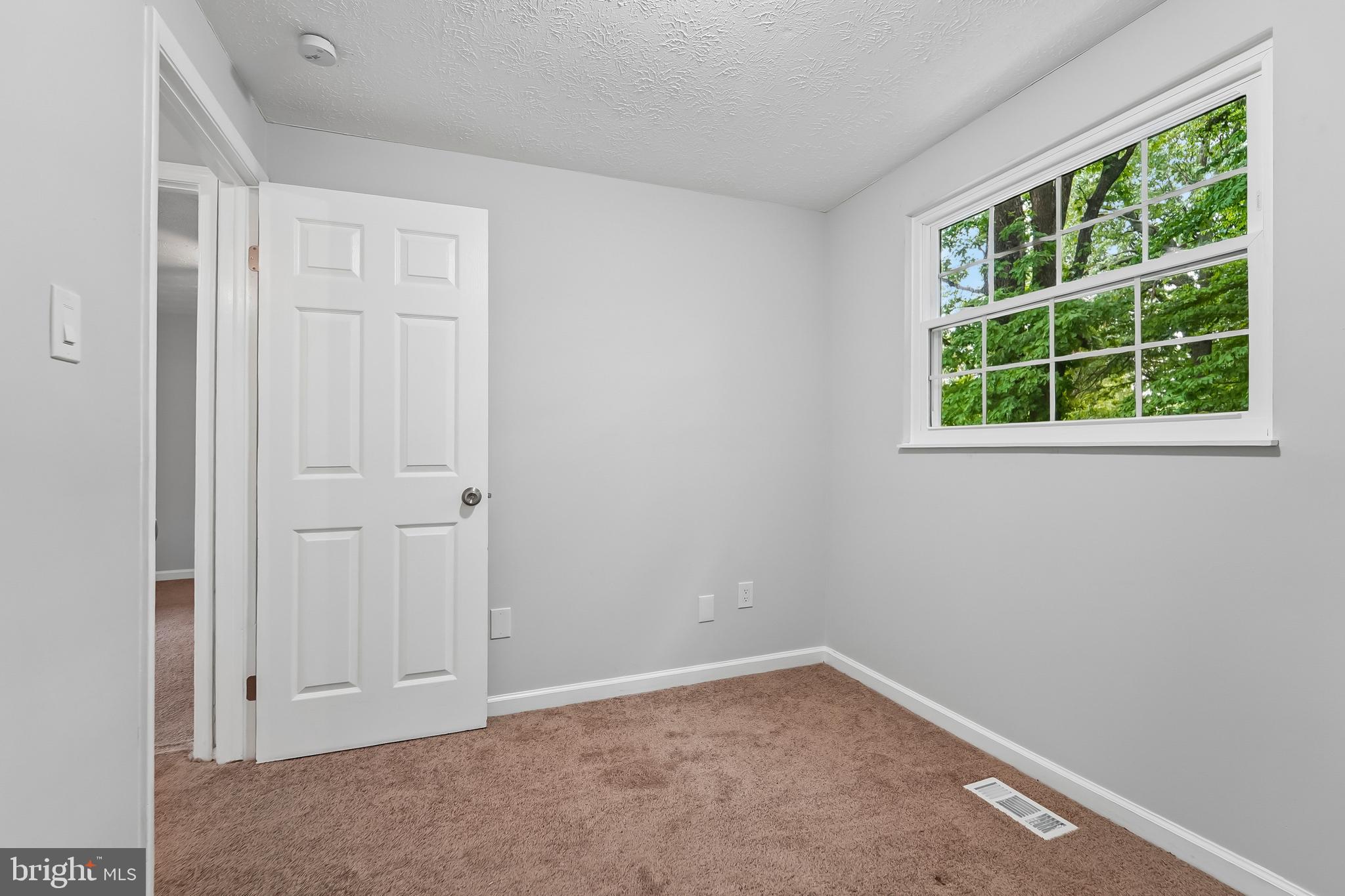 SNOW HILL MANOR - Residential