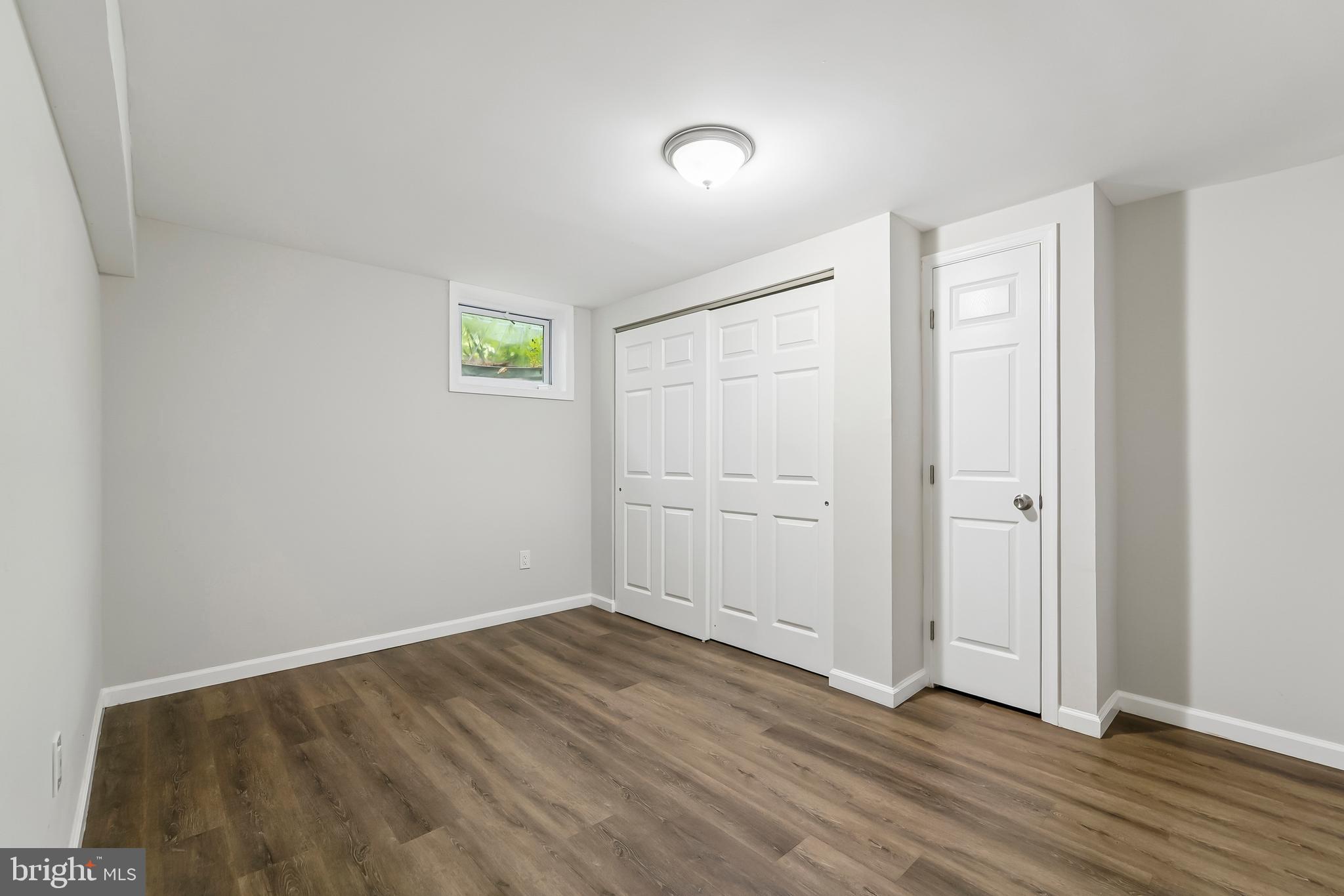 SNOW HILL MANOR - Residential