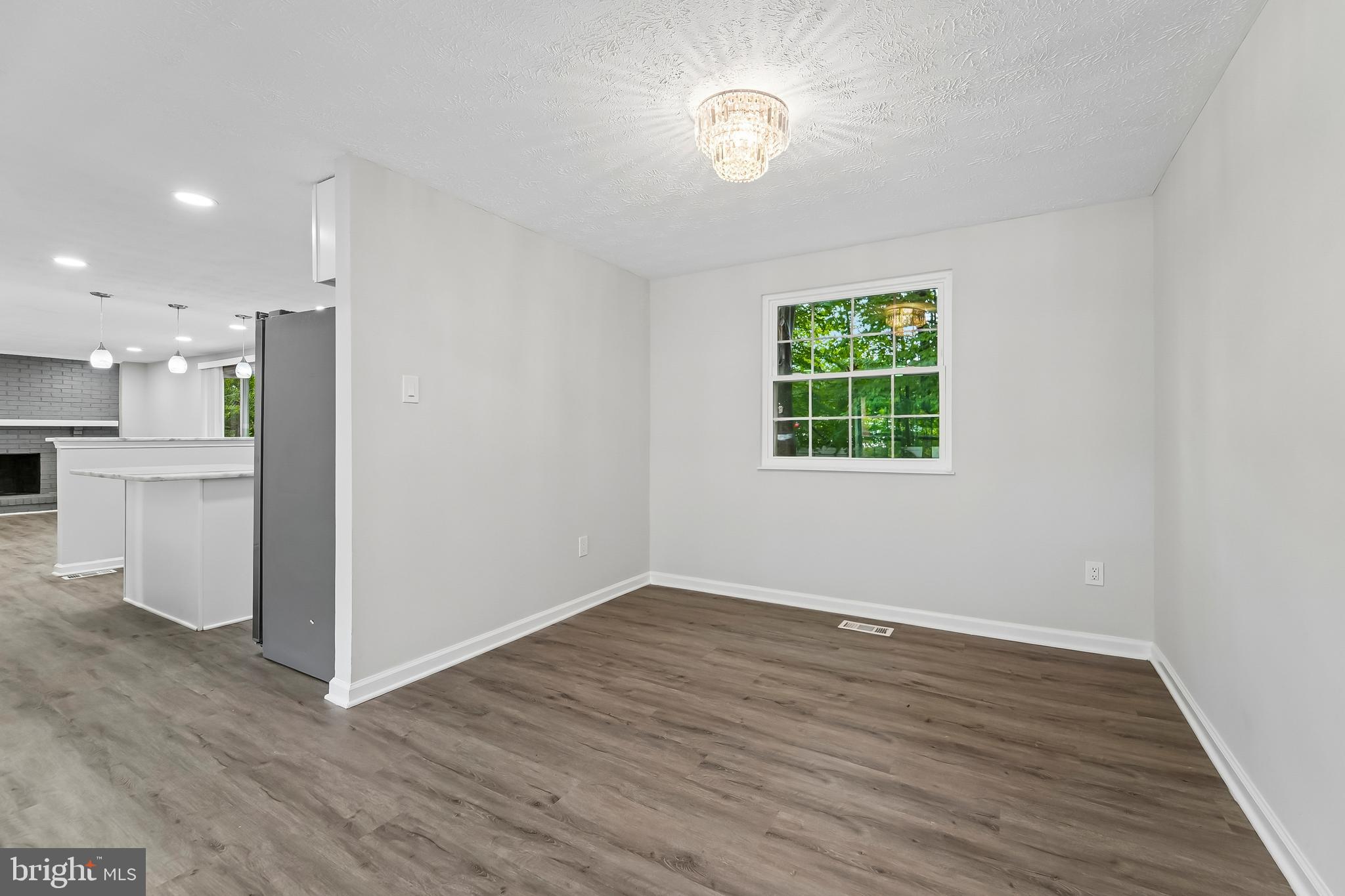 SNOW HILL MANOR - Residential