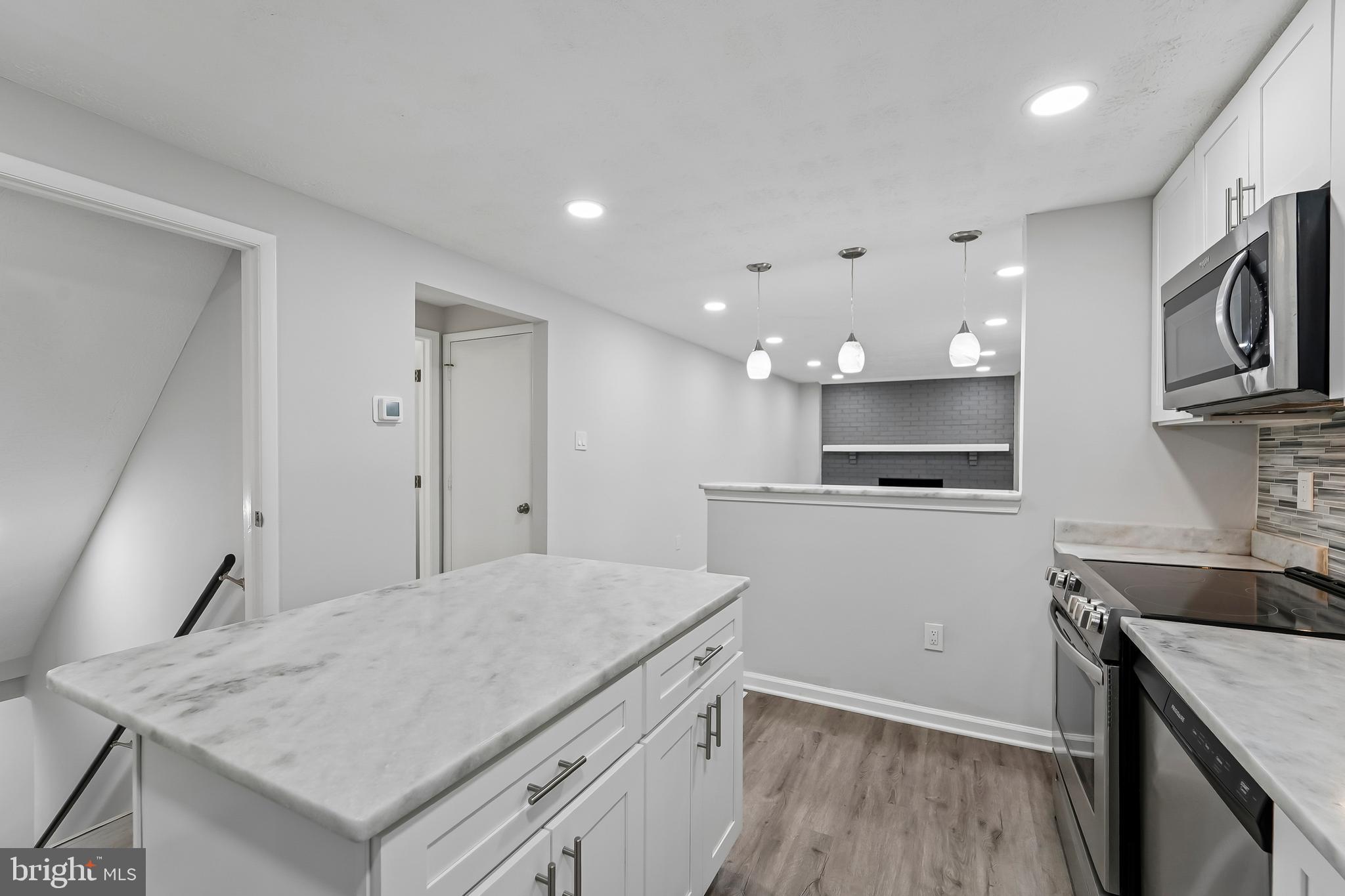 SNOW HILL MANOR - Residential