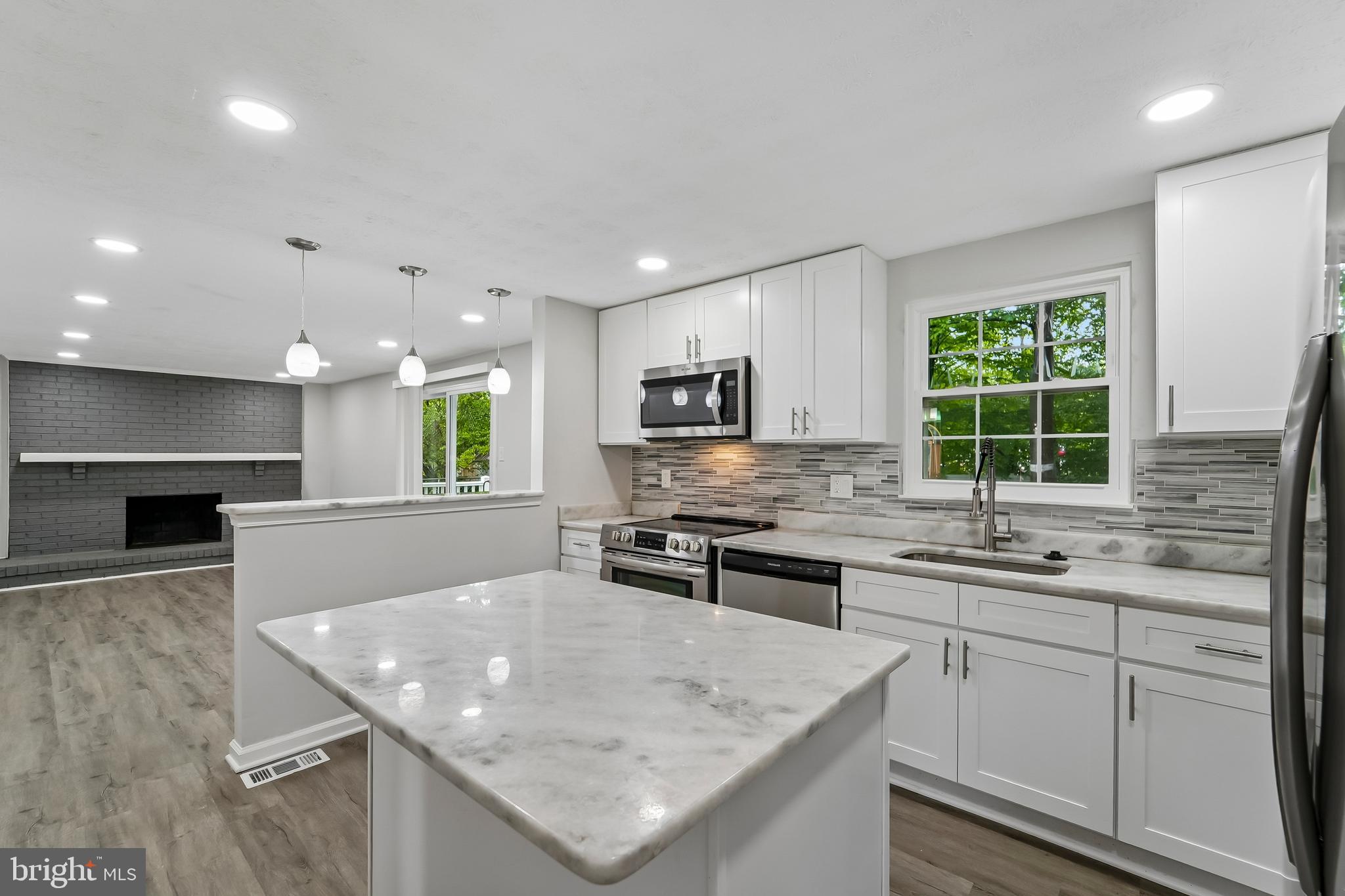 SNOW HILL MANOR - Residential