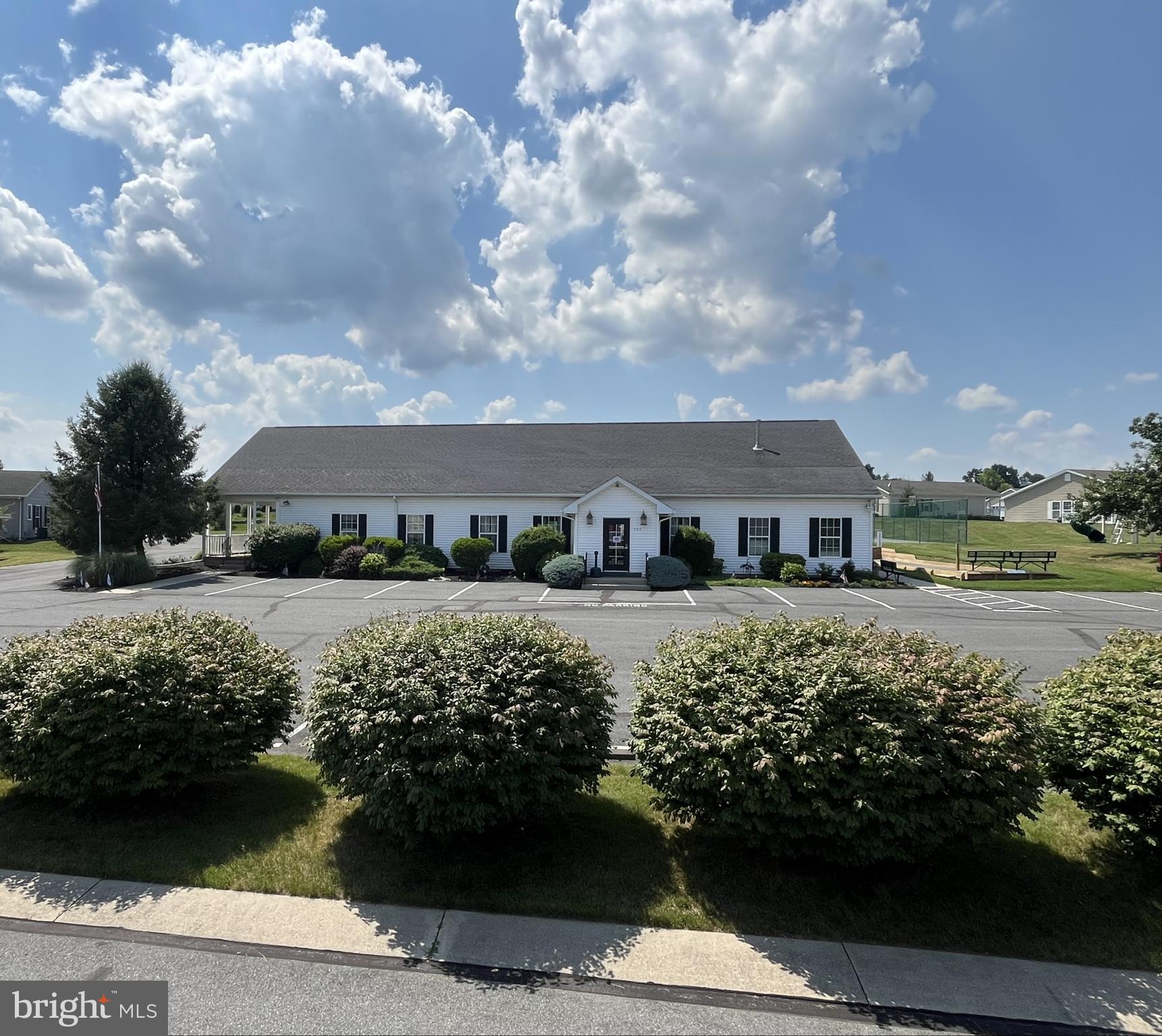 JACOB'S FARM - Residential